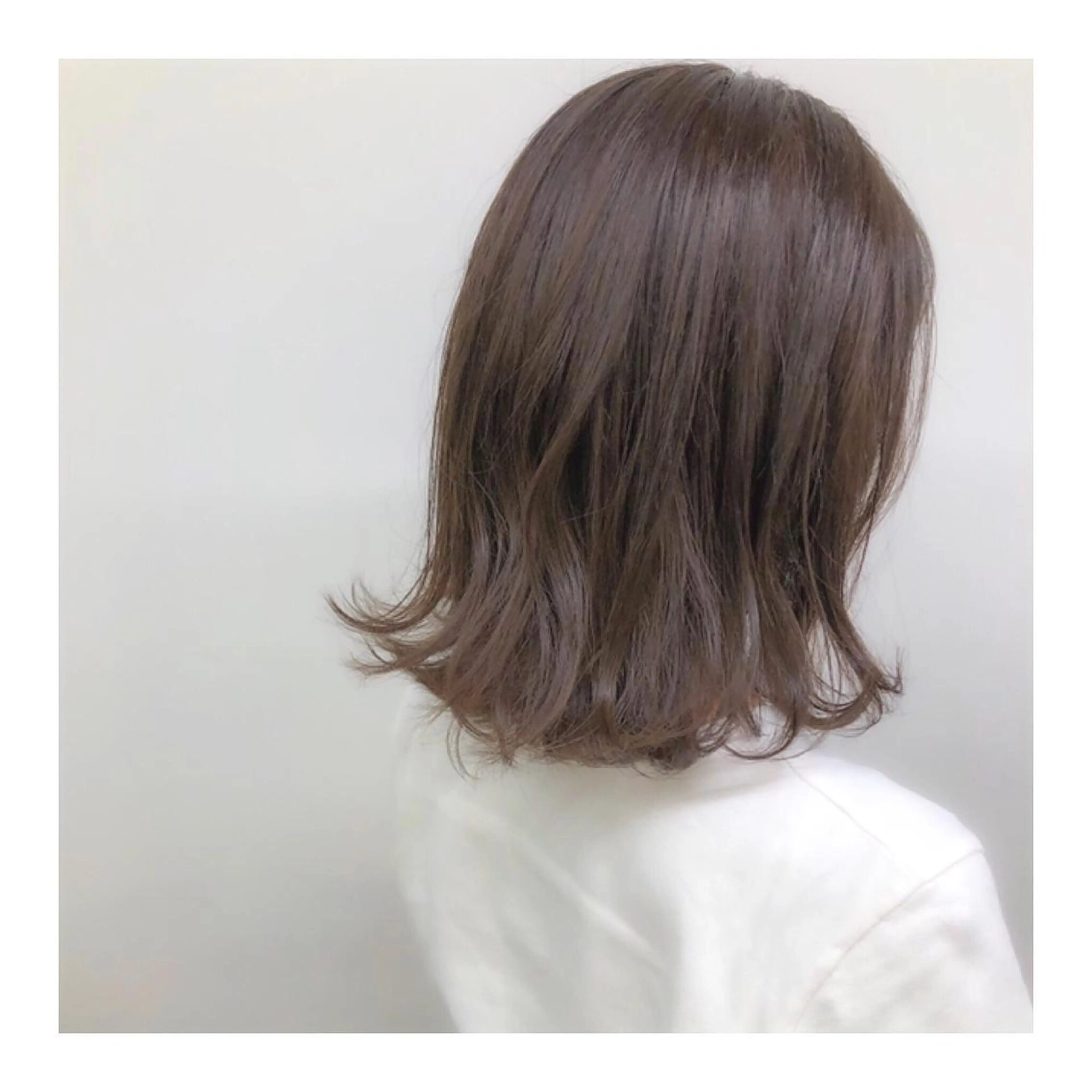 ミディアム カラー 透明感カラー グレージュ ヘアカラー ハイトーン特化🌟 仲川和人のヘアスタイル