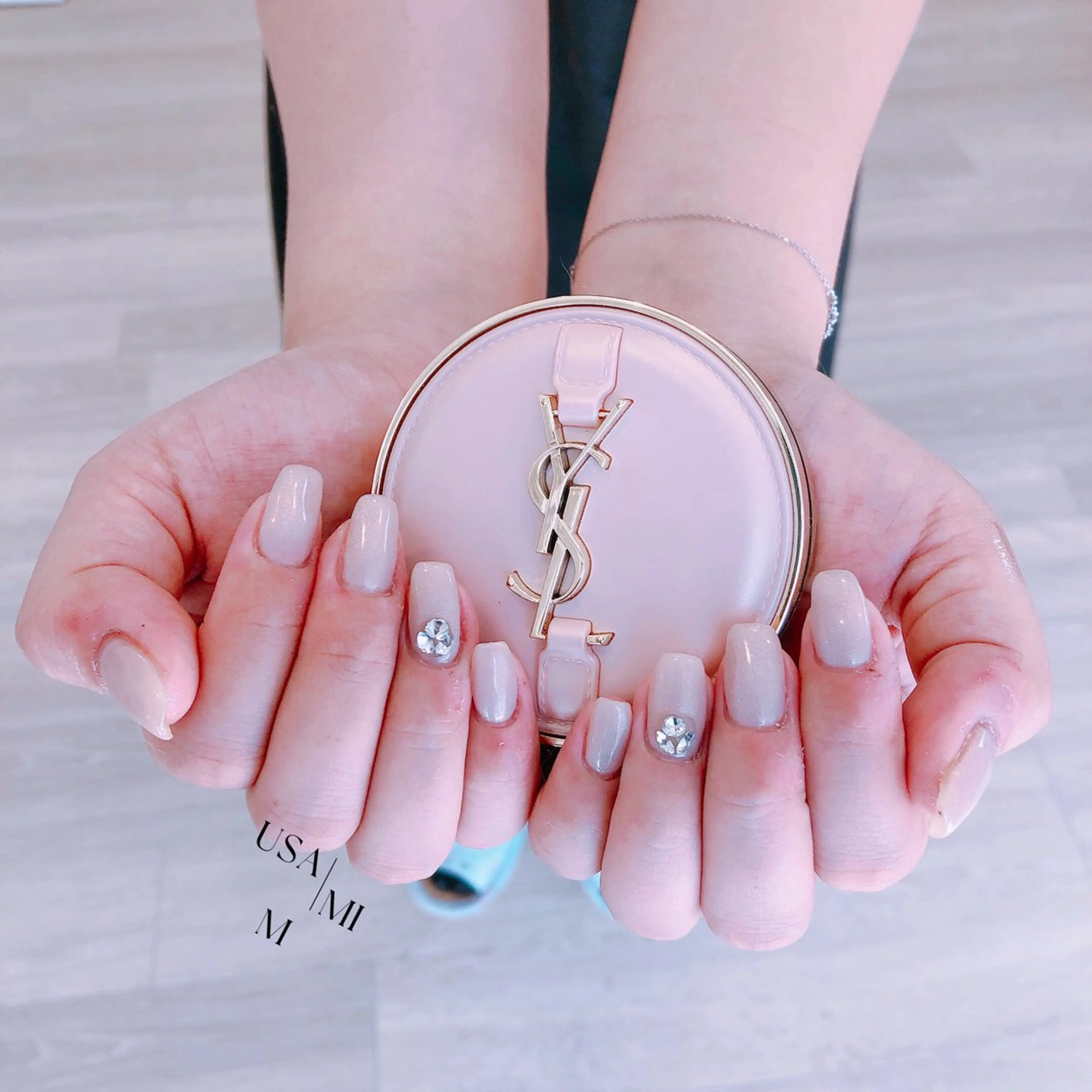 ネイル ハンドネイル USAMiMi 🐰💕のネイルデザイン