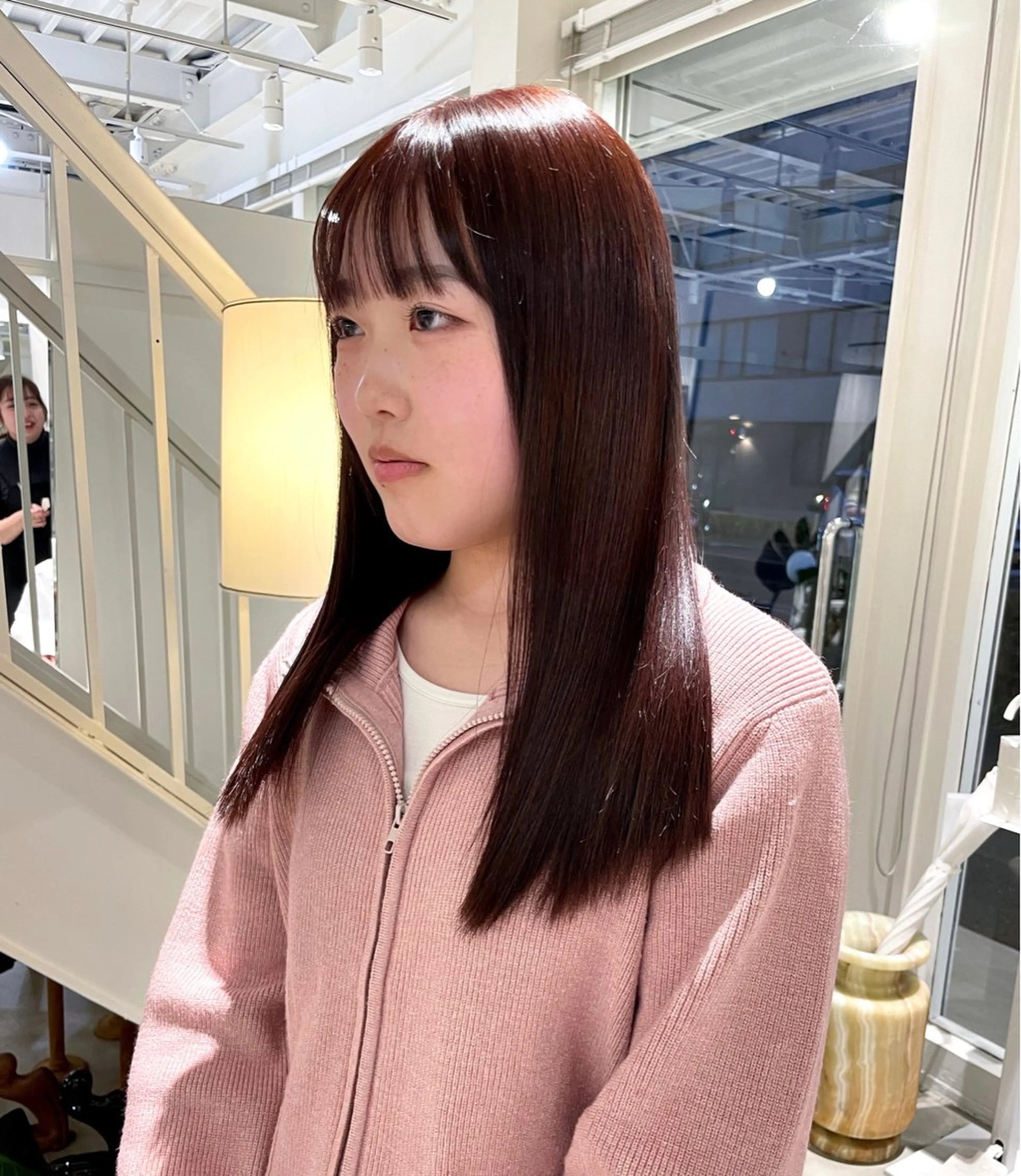 ロング カラー ヘアカラー 林 千聖のヘアスタイル