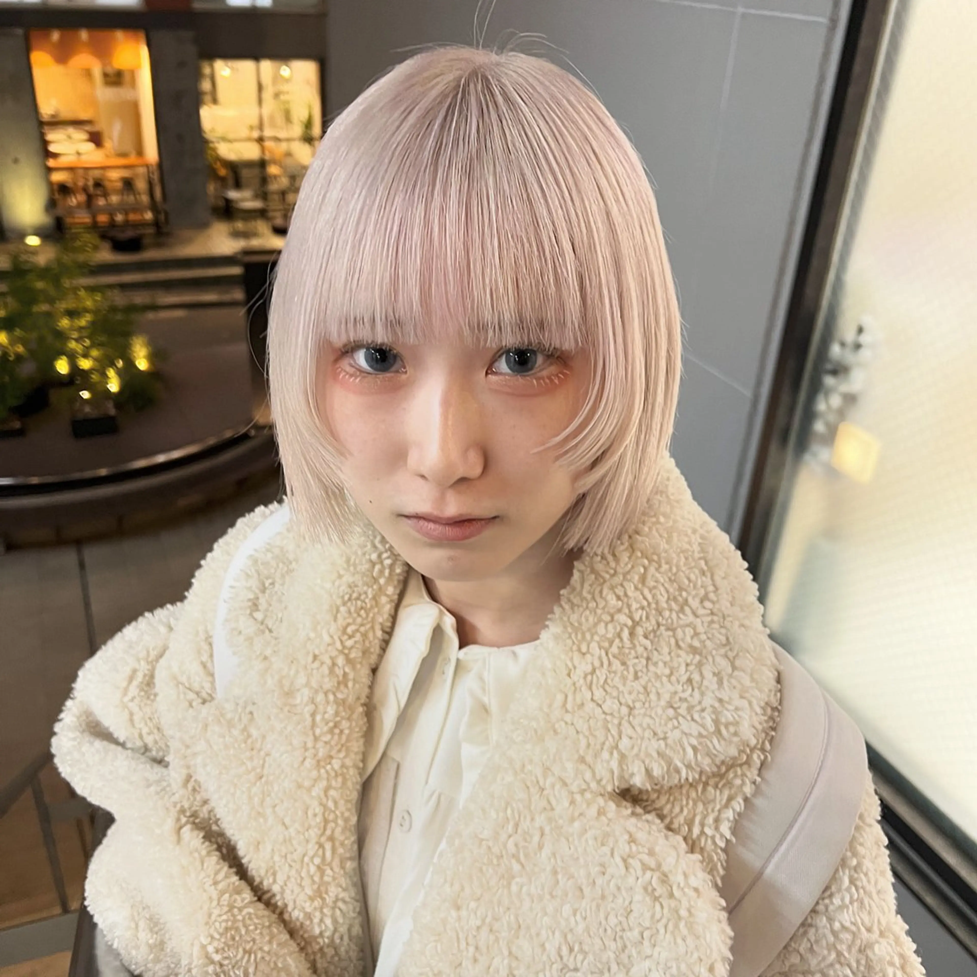 ショート カラー ブリーチ ケアブリーチ レイヤーカット/韓国 艶カラー🪄REN.のヘアスタイル