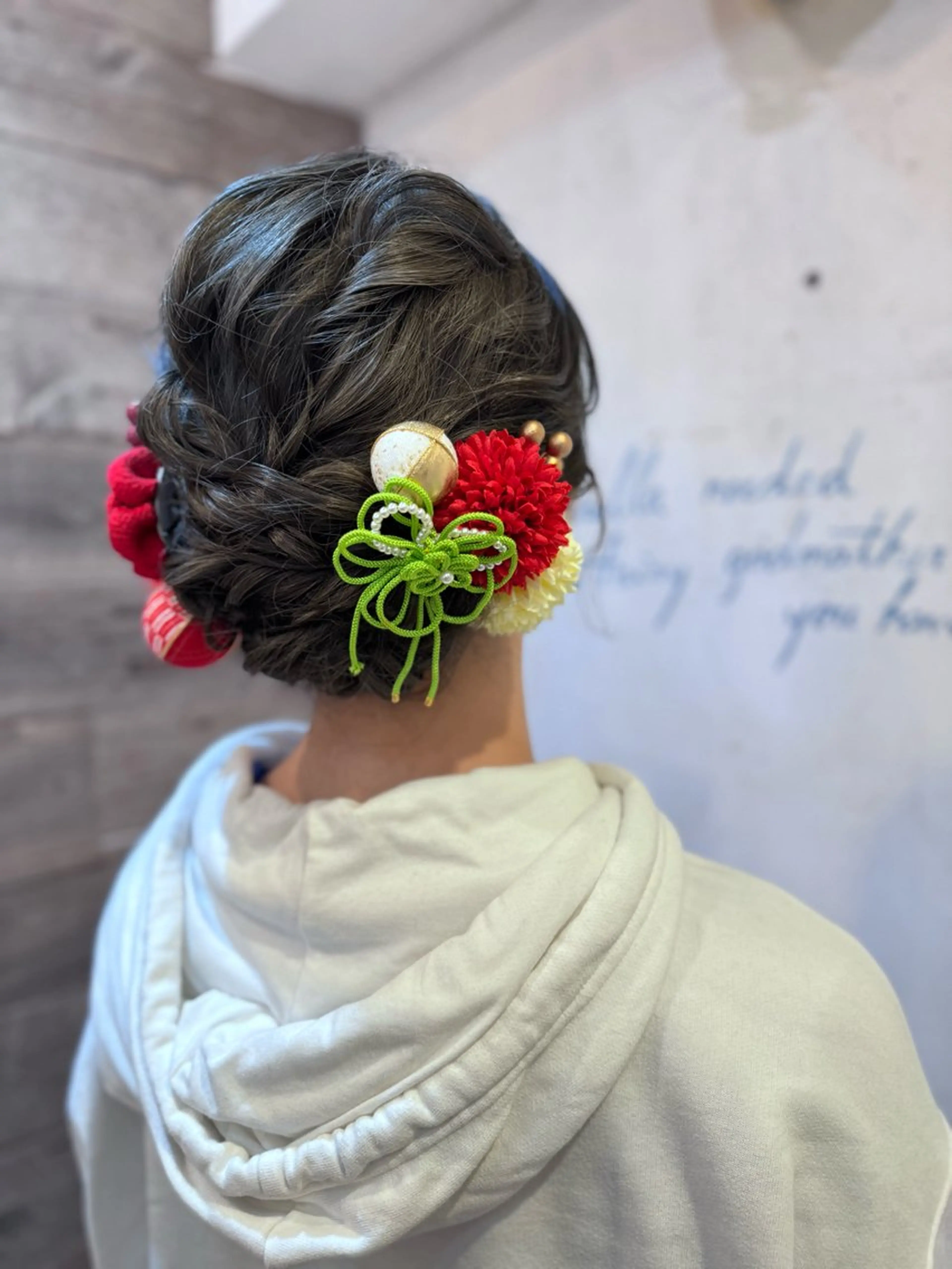 セミロング ヘアアレンジ 結婚式・ブライダル 卒業式のヘアスタイル ヘアセット hair room HARU所属・伊藤 栄子のヘアスタイル