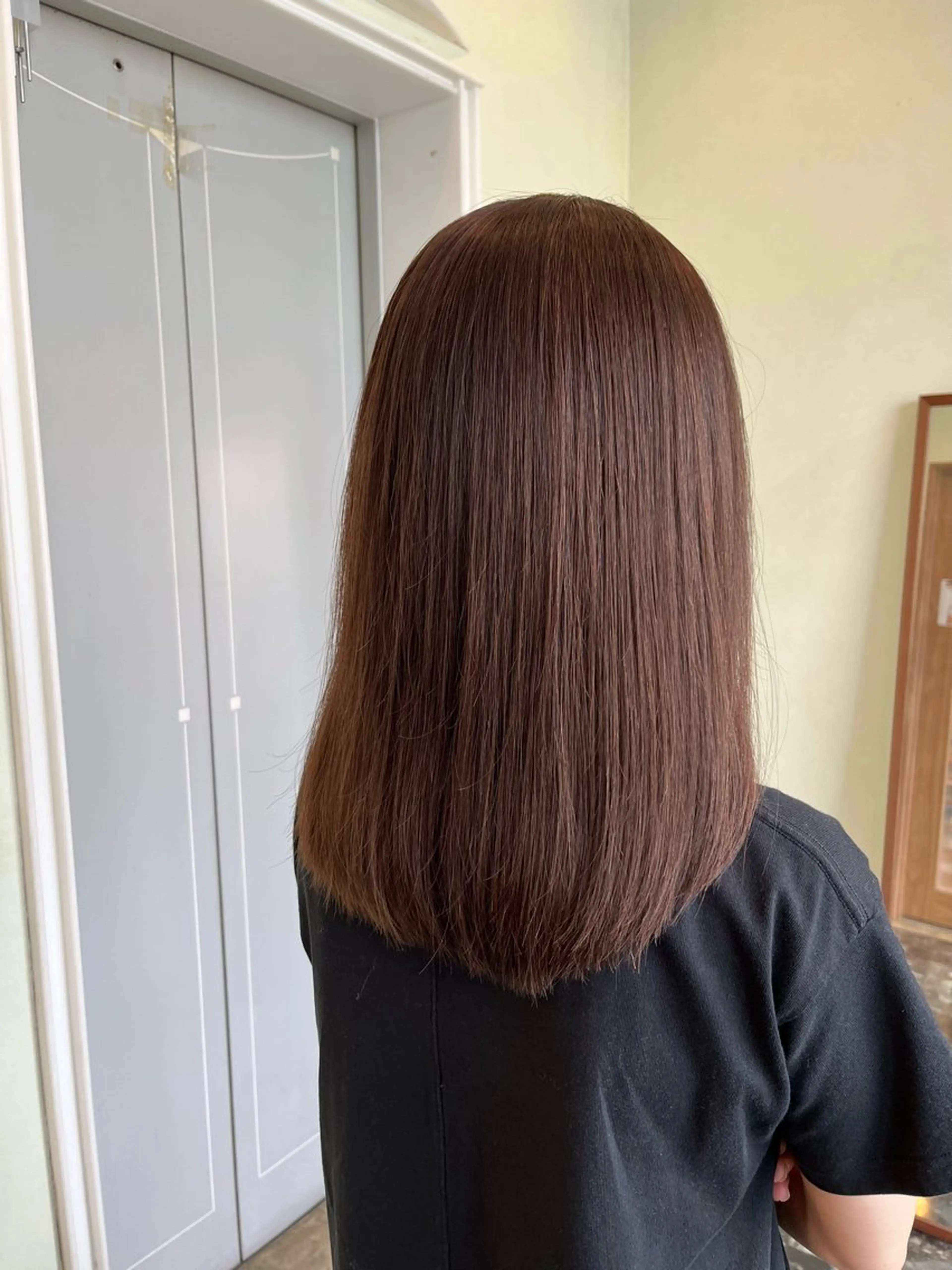 セミロング カラー yuri🌼 NUMBER 天王寺のヘアスタイル