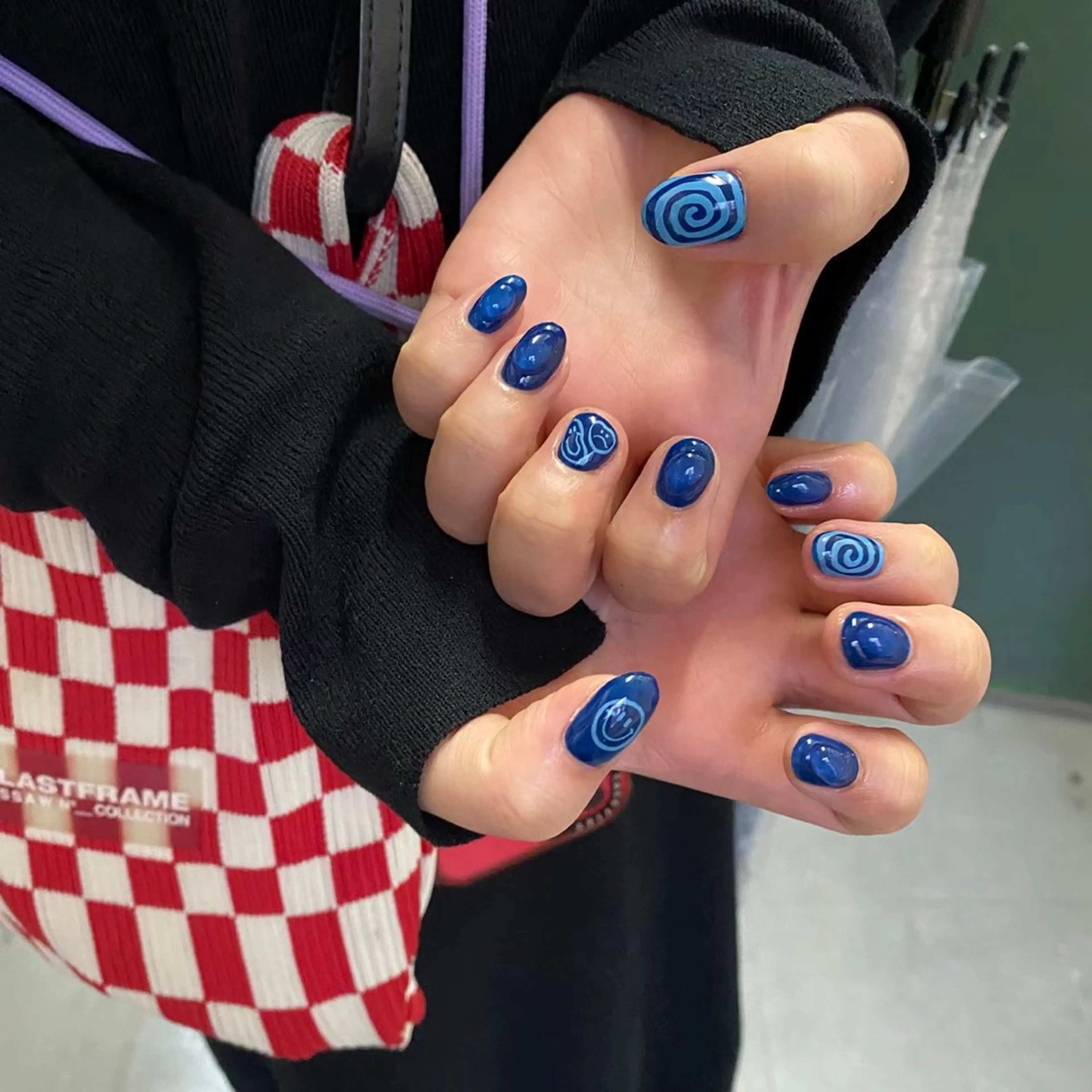 ネイル ハンドネイル Hata nail 🎀個性派ニュアンスのネイルデザイン