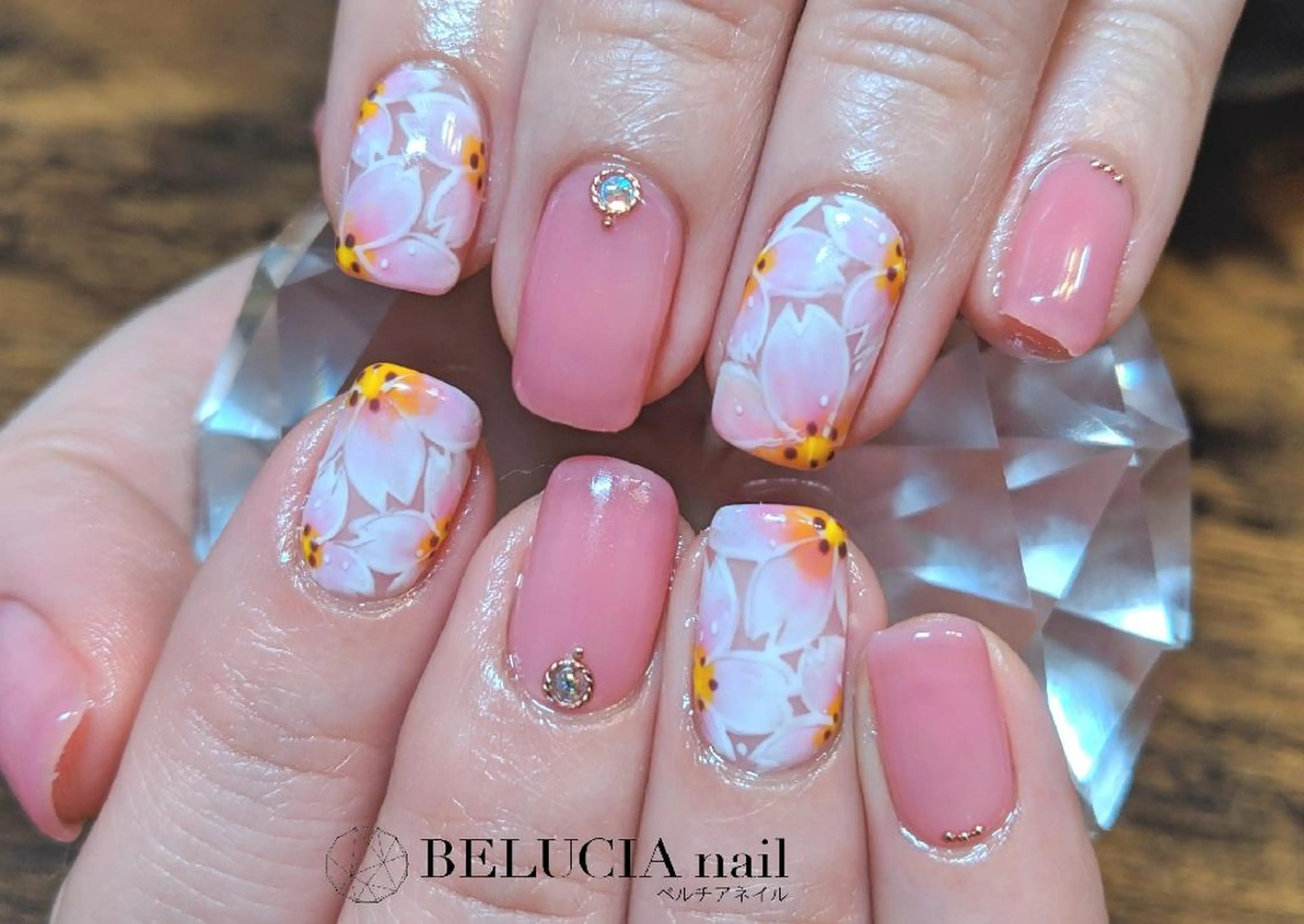 ネイル ハンドネイル BELUCIAnail所属・ベルチアネイル 　のネイルデザイン