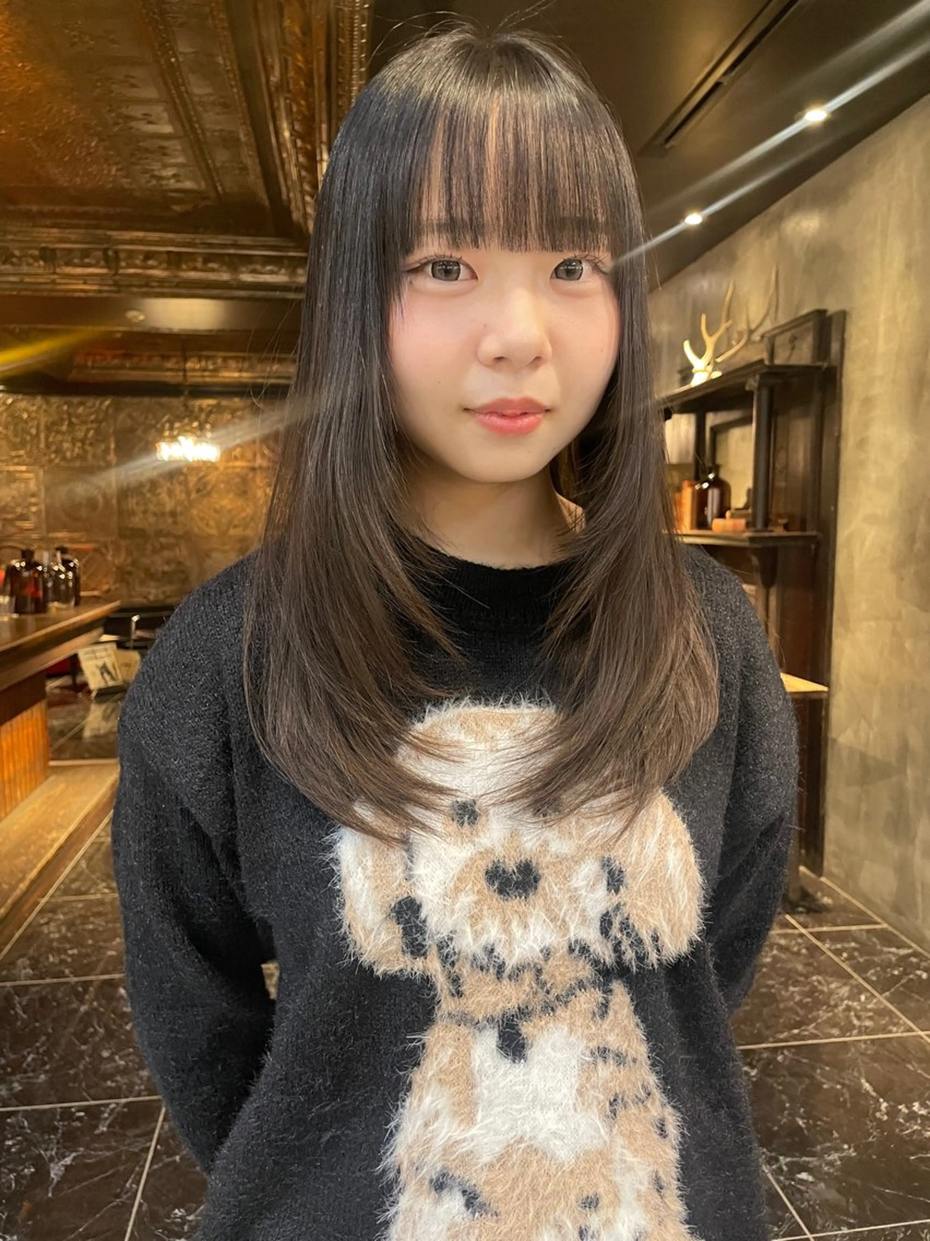 ロング カット トリートメント レイヤー/ 透明感カラー/マドカのヘアスタイル
