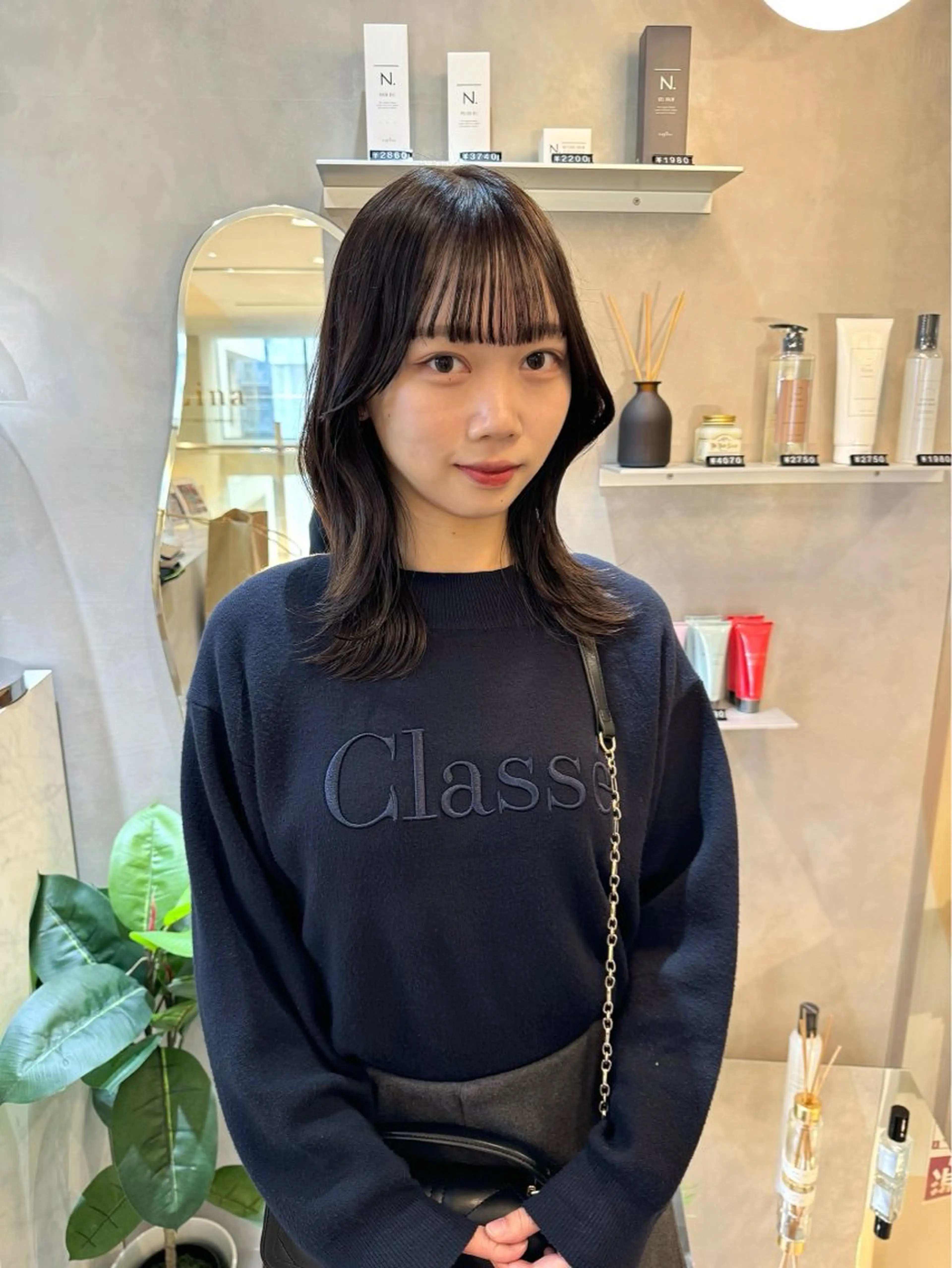 セミロング カラー カット ヘアカラー トリートメント 韓国ヘア🇰🇷 松田光里のヘアスタイル
