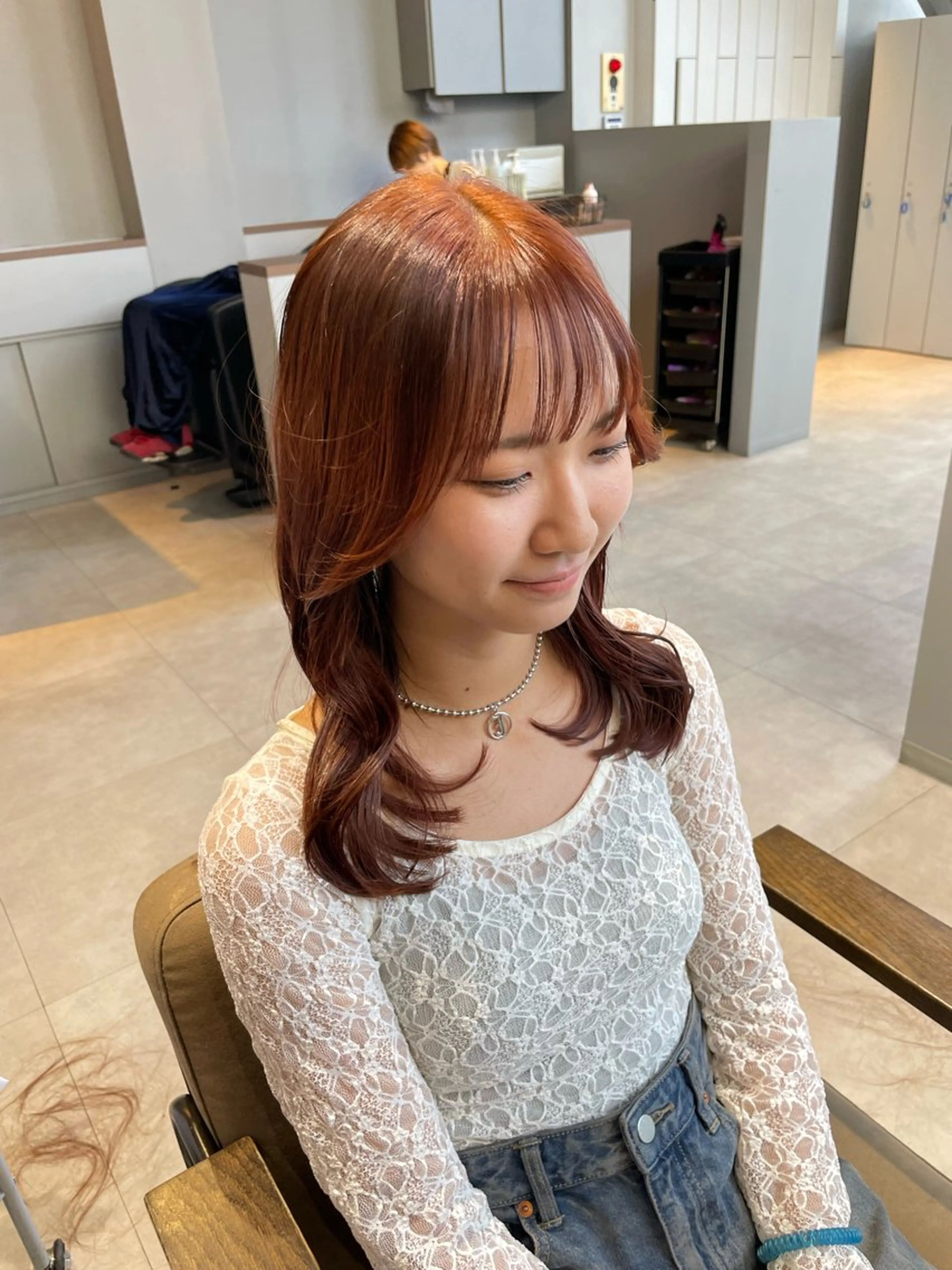 ロング カラー ブリーチ ブリーチなしカラー オレンジ カット ヘアカラー エマ ピボット 中川店所属・富原崇太/ 透明感カラー/韓国風のヘアスタイル