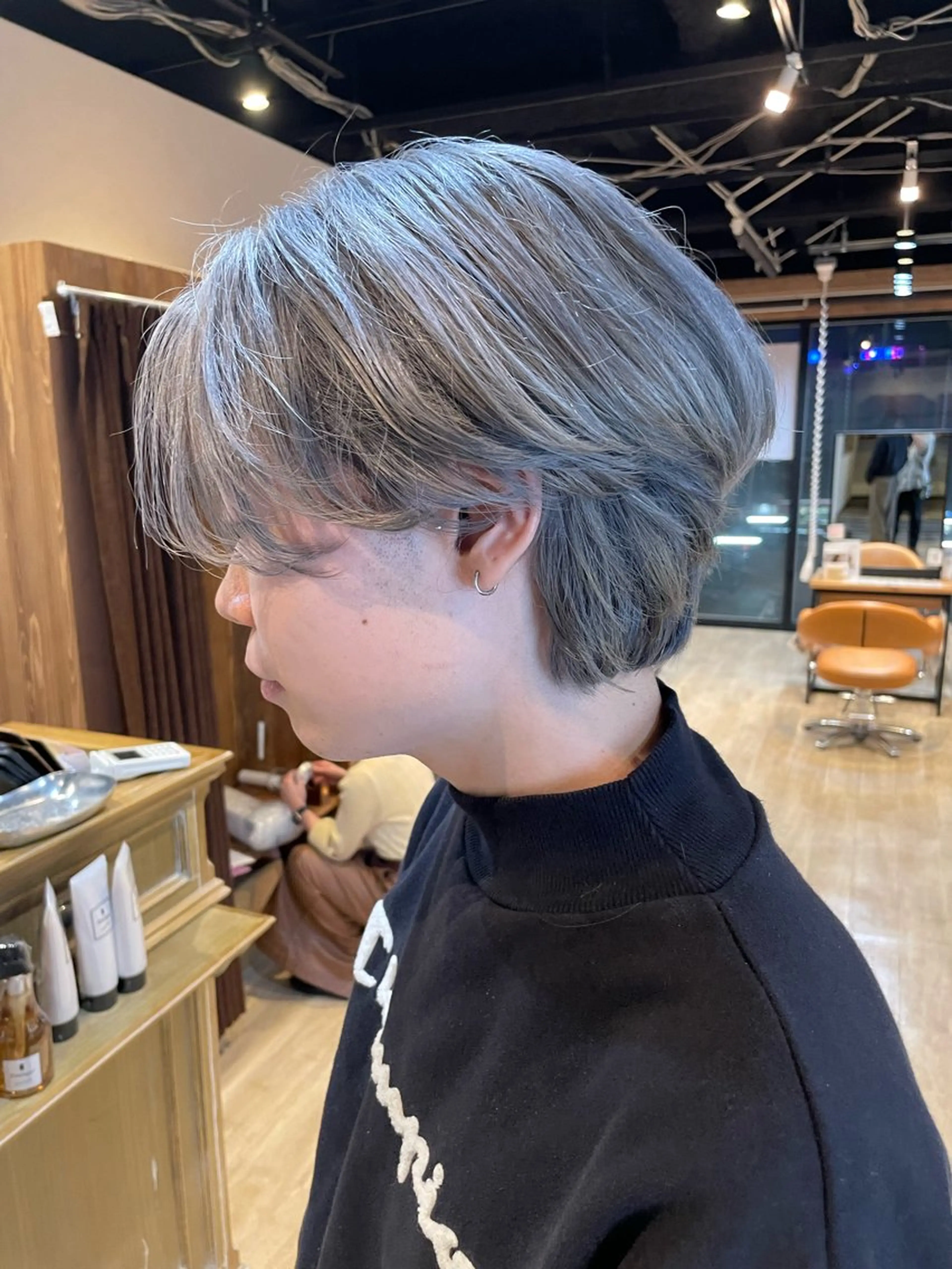 ショート カラー シルバー ホワイトシルバー ヘアカラー トリートメント 髪質改善/ブリーチ 田代 龍我のヘアスタイル