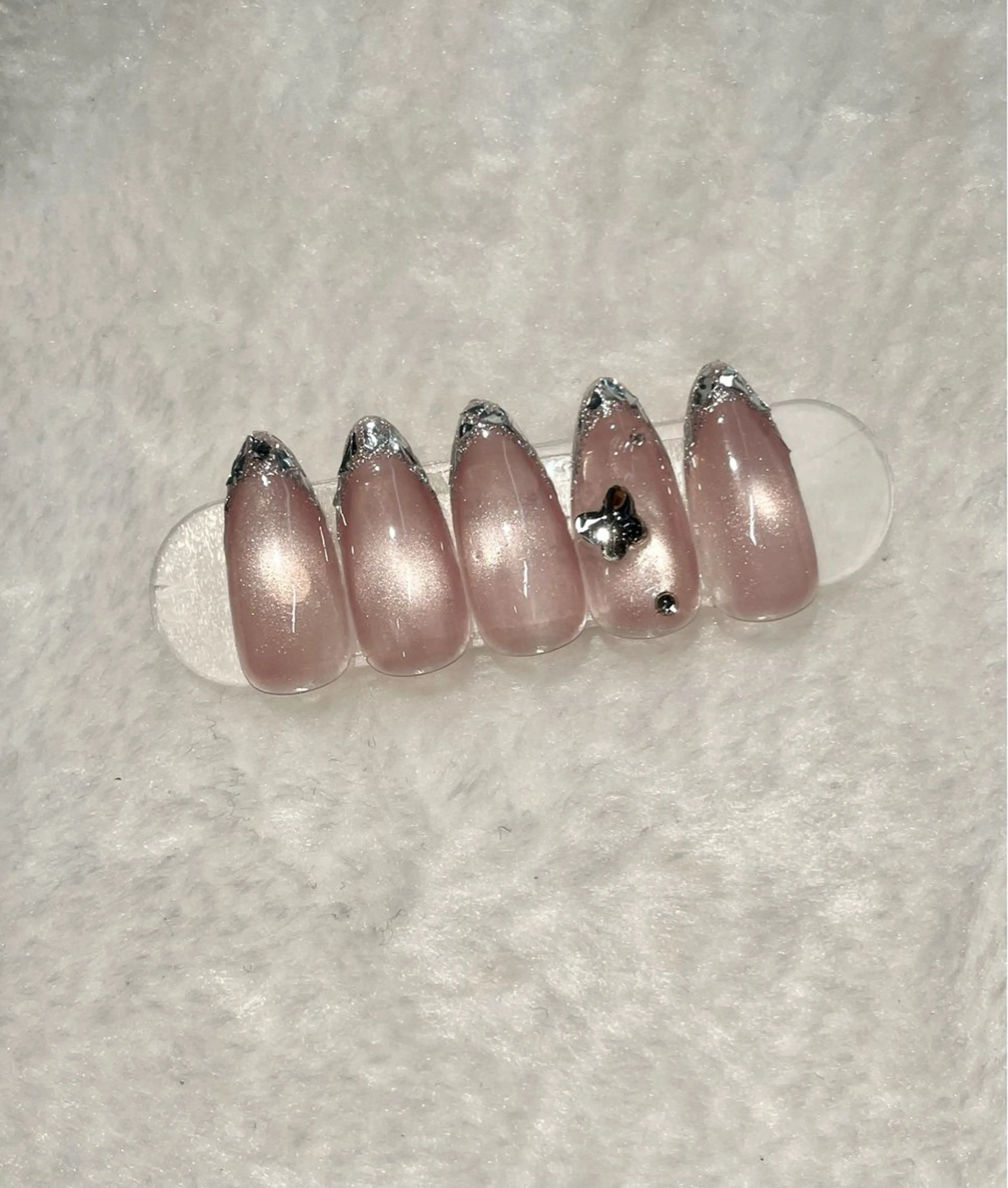 ネイル ハンドネイル I-nail Moeのネイルデザイン