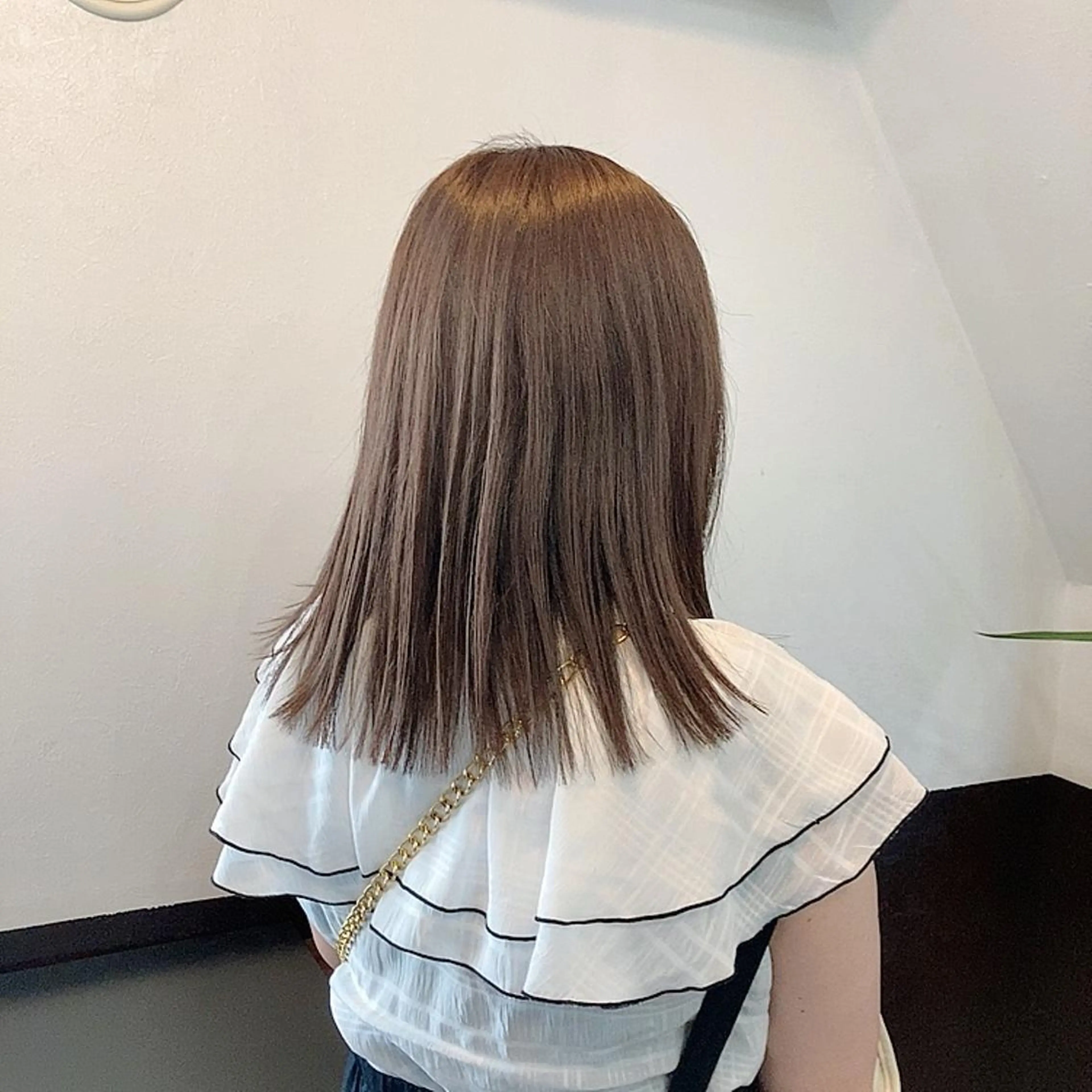 ミディアム カラー hair salon mtm所属・🕊mtm🫧梅田/ 定額制/透明感/艶髪のヘアスタイル