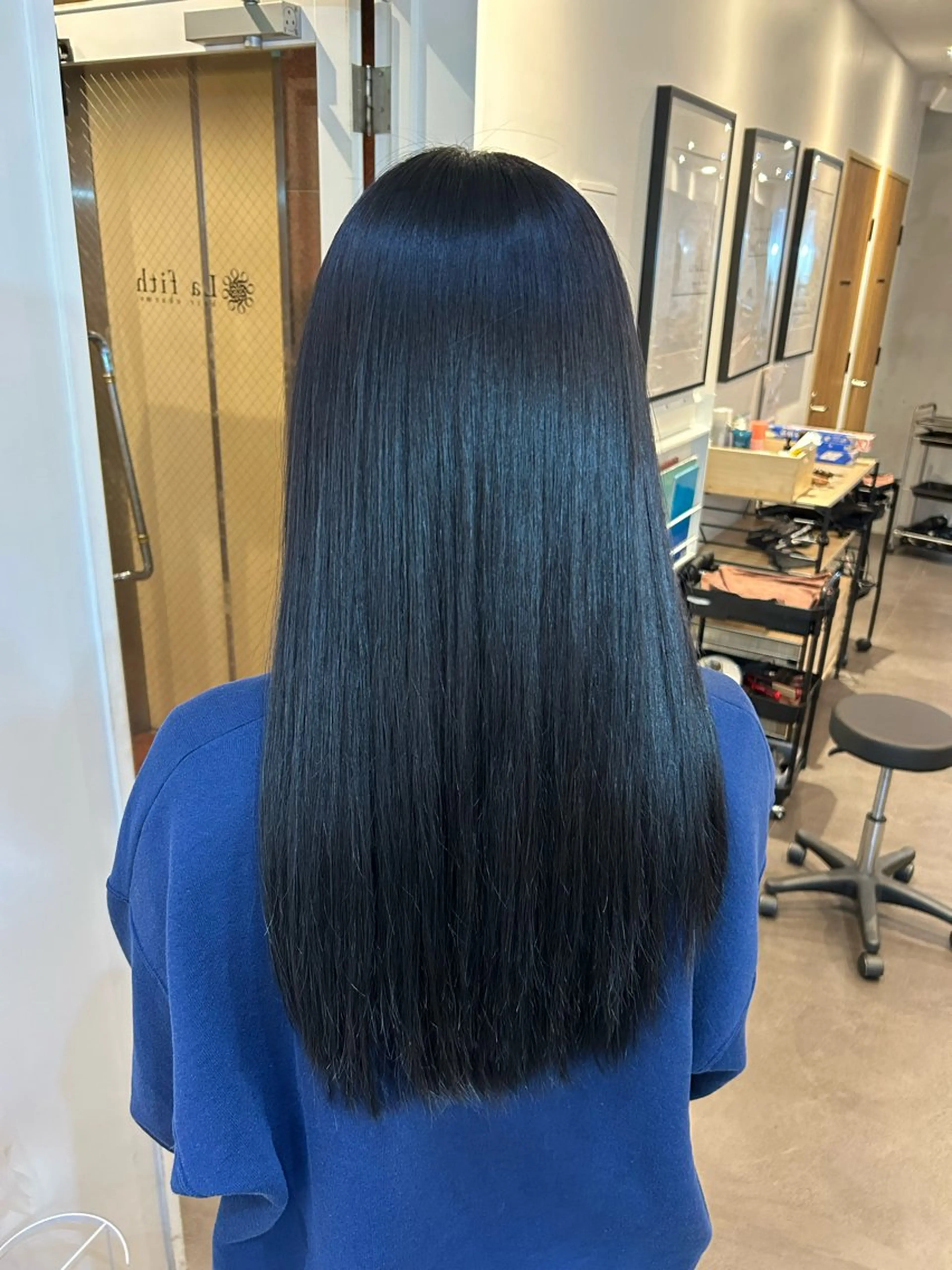 ロング カラー 黒髪 ブルーカラー ブルーブラック カット ヘアカラー パーマ/暖色カラー 💖【Misaki】のヘアスタイル