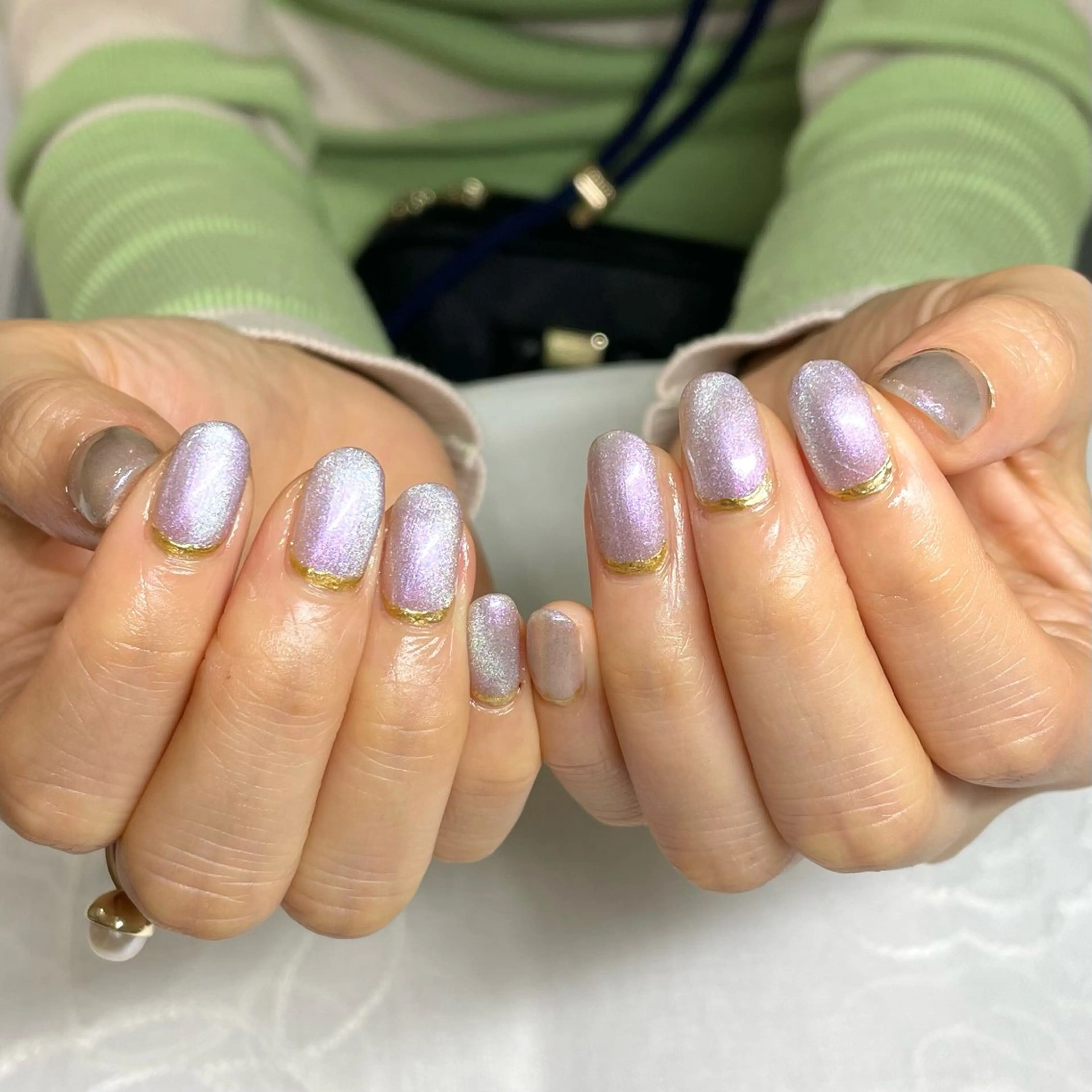 ネイル アートネイル マグネットネイル ミラーネイル シンプルネイル nailroom lilasのネイルデザイン