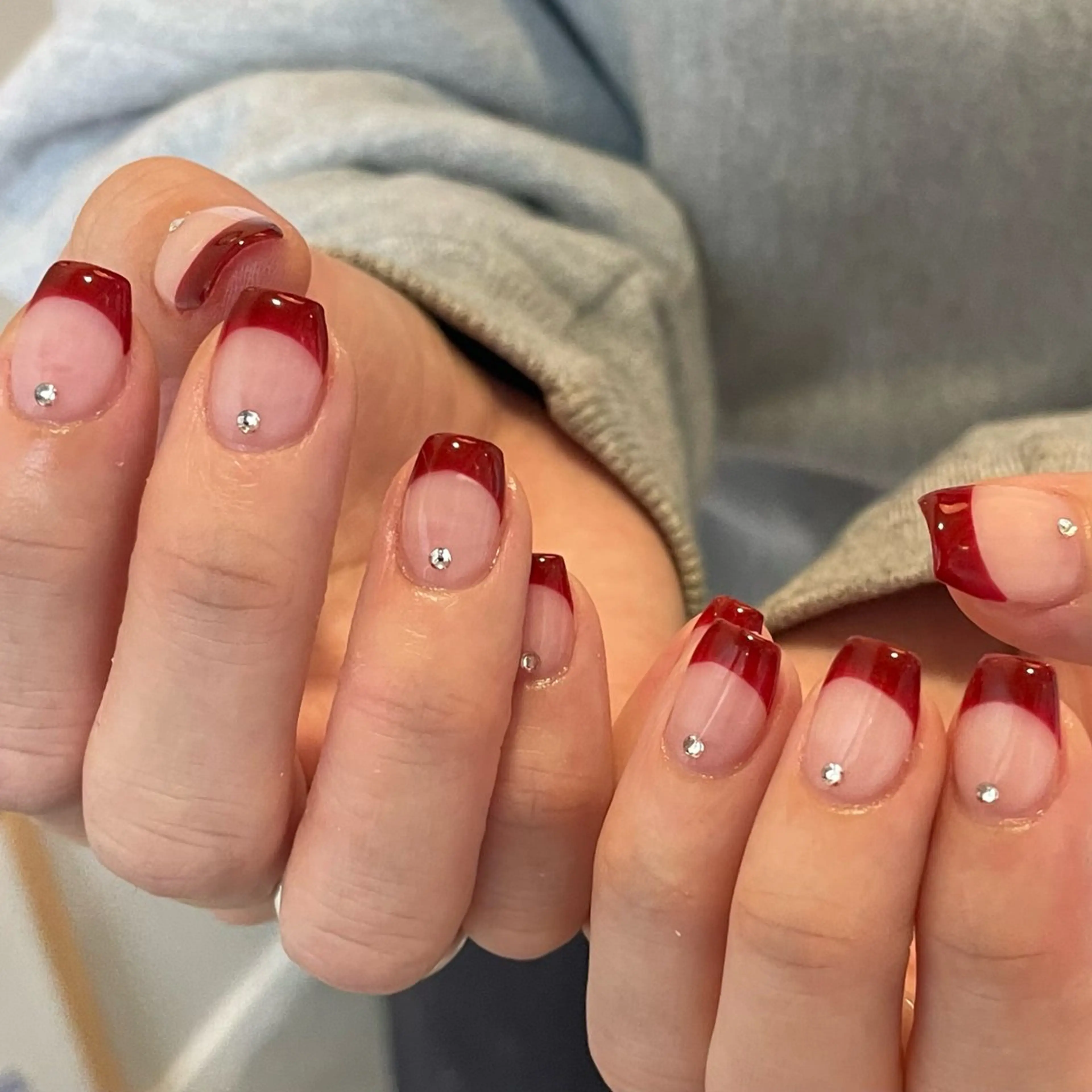 ◎期間限定価格◎《オフなし》【Hand】フレンチネイル［ベースカラー無］￥3,000※写真撮影必須/お支払いは現金のみ※の写真