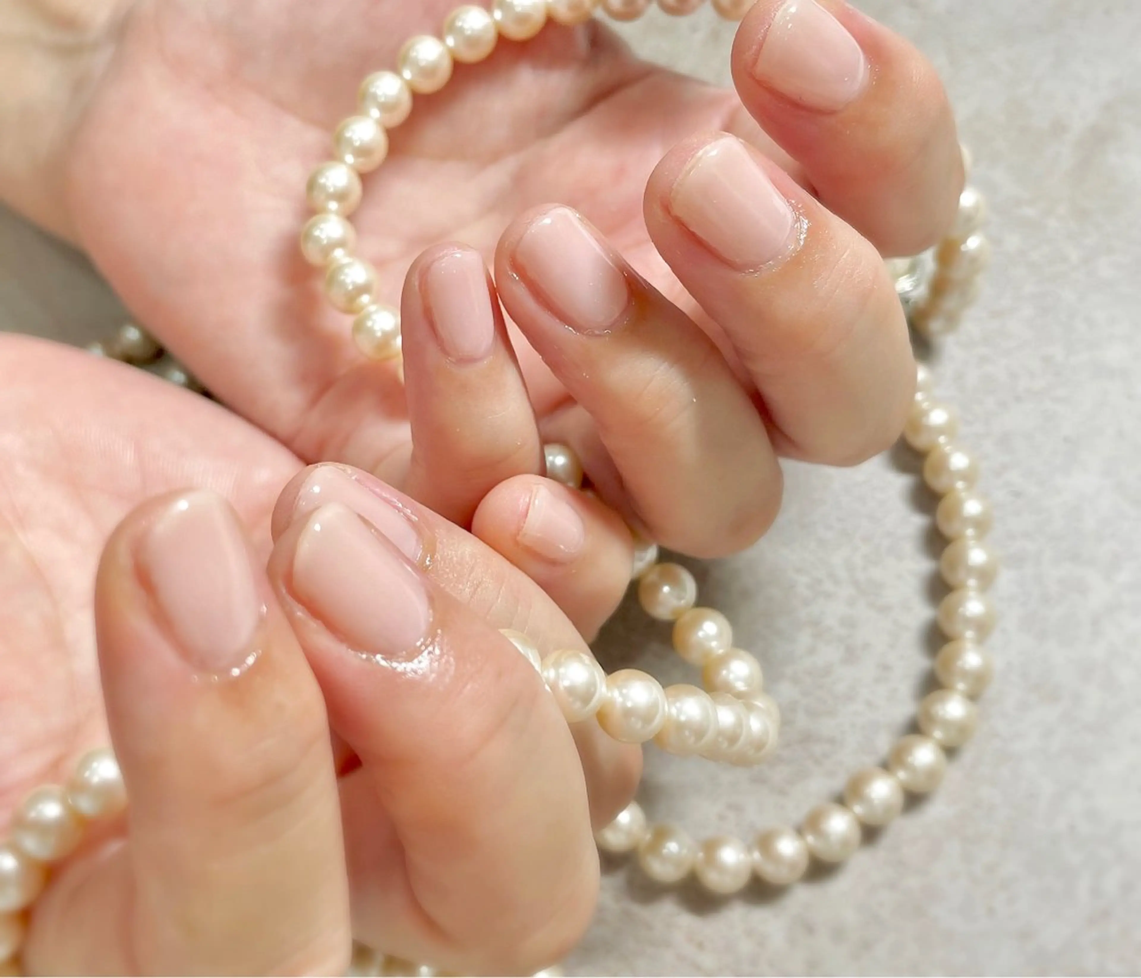 ミディアム BURGUNDY 🌹eriのネイルデザイン