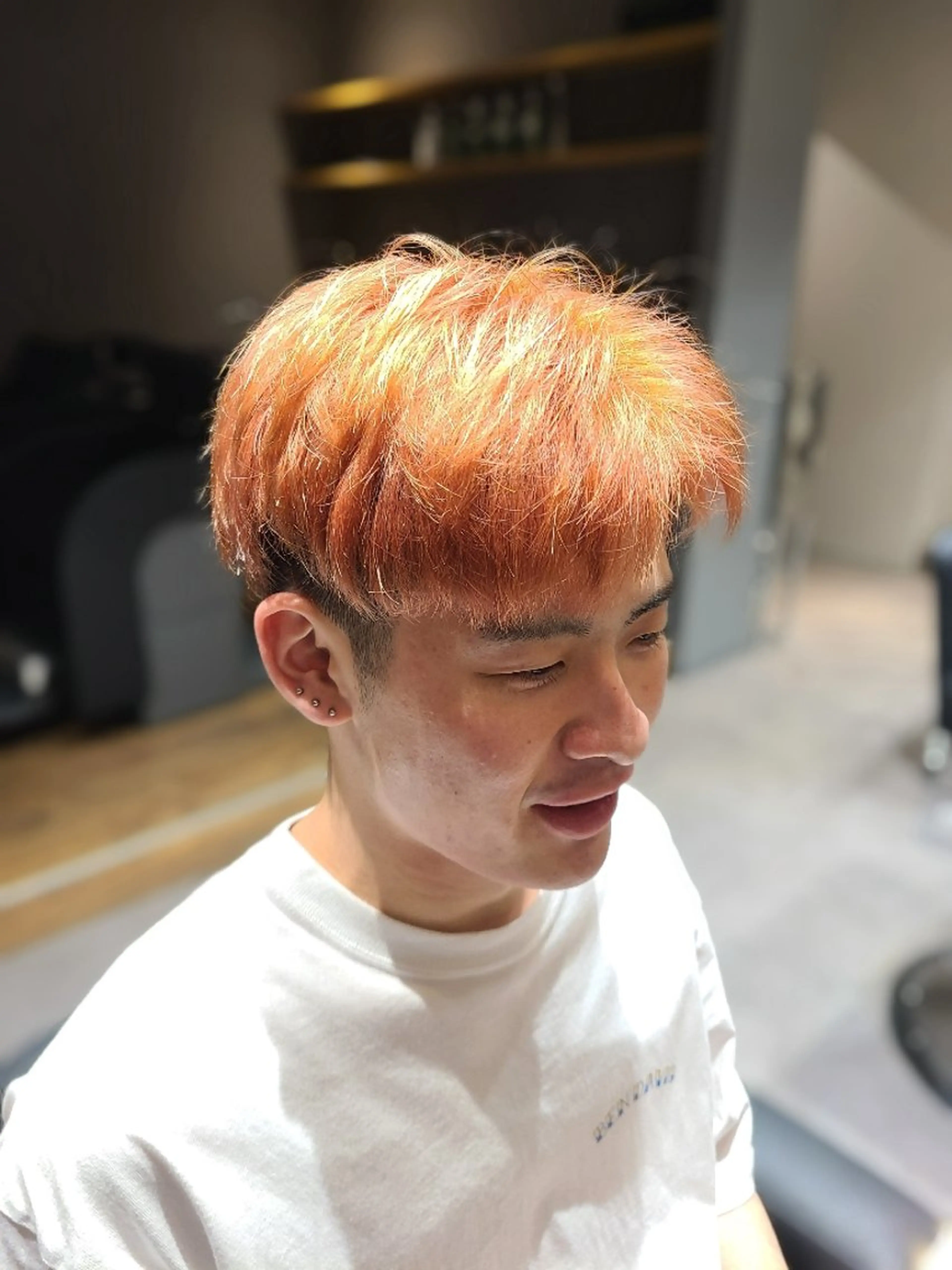 ショート メンズ カラー メンズブリーチ ブリーチ ピンクカラー 桐島 令奈のヘアスタイル