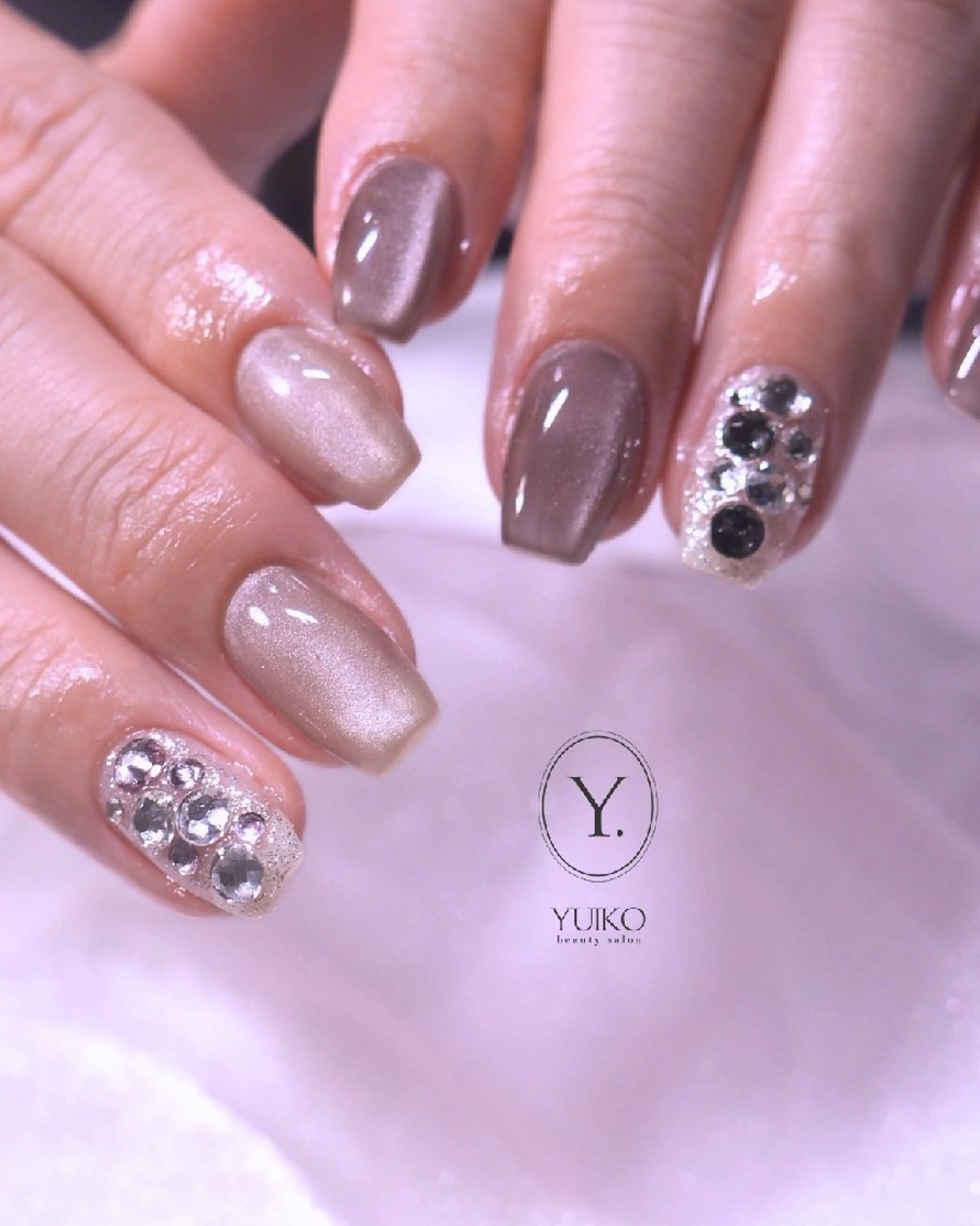 ネイル マグネットネイル ハンドネイル YUIKO _nail のネイルデザイン