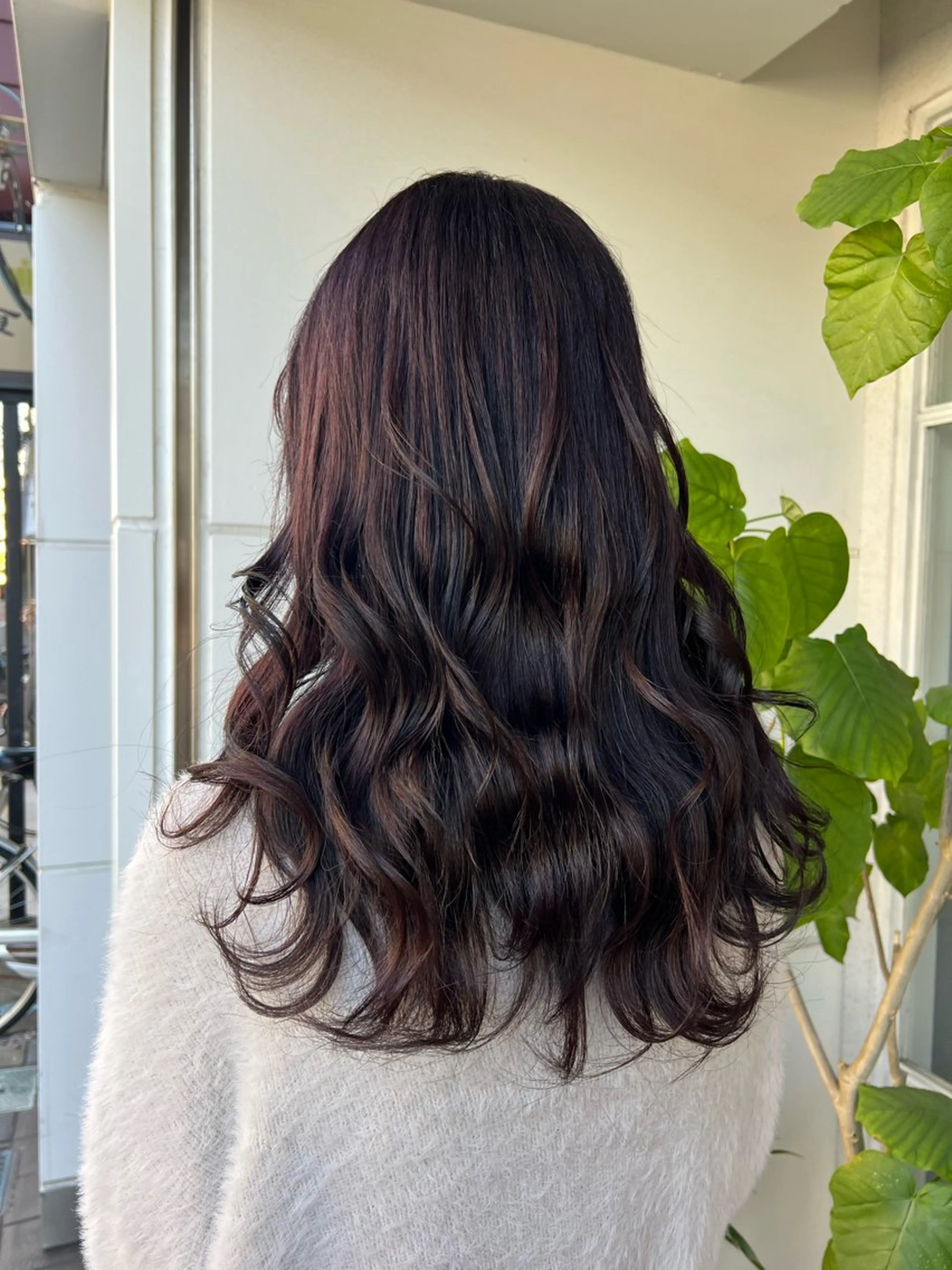 ロング カラー ブラウンカラー ラベンダーカラー ヘアカラー トリートメント ワタナベ モカ🦢のヘアスタイル