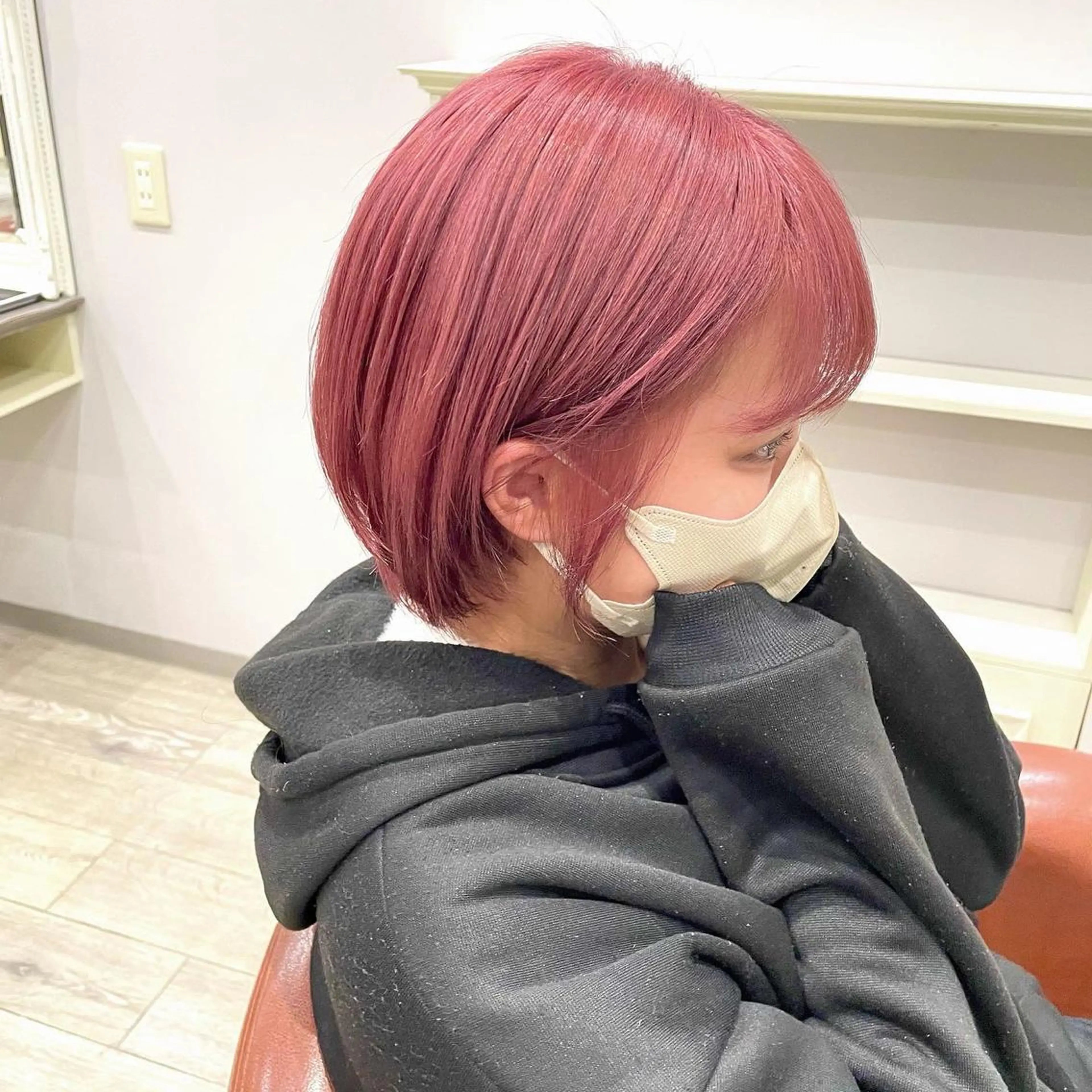 ショート カラー inq sakae所属・りん🌷︎名古屋 透明感カラー/カットのヘアスタイル