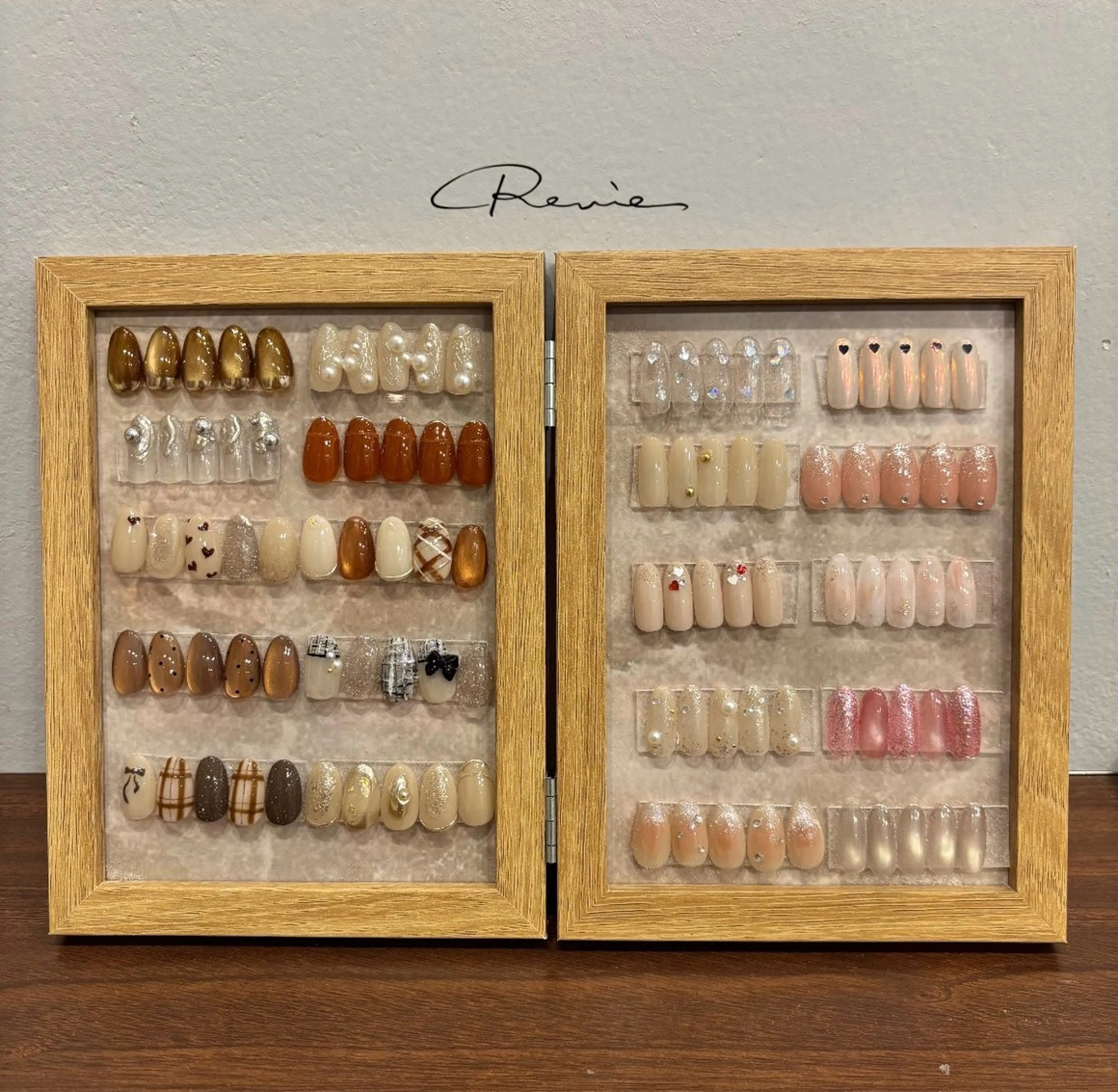 ネイル ハンドネイル revie 神戸店のネイルデザイン