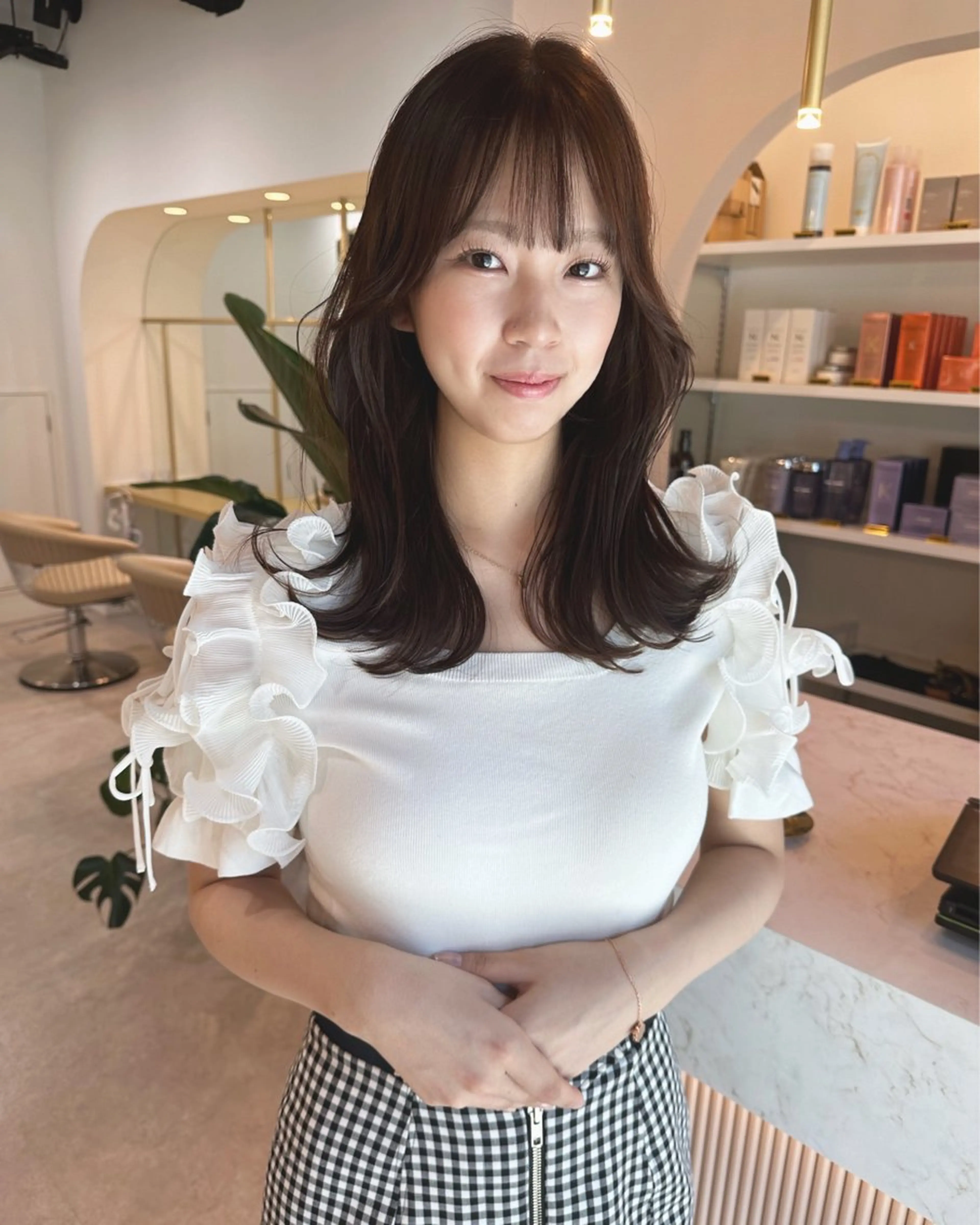 セミロング カラー ヘアアレンジ カット ヘアカラー トリートメント Akane レイヤー/艶カラーのヘアスタイル