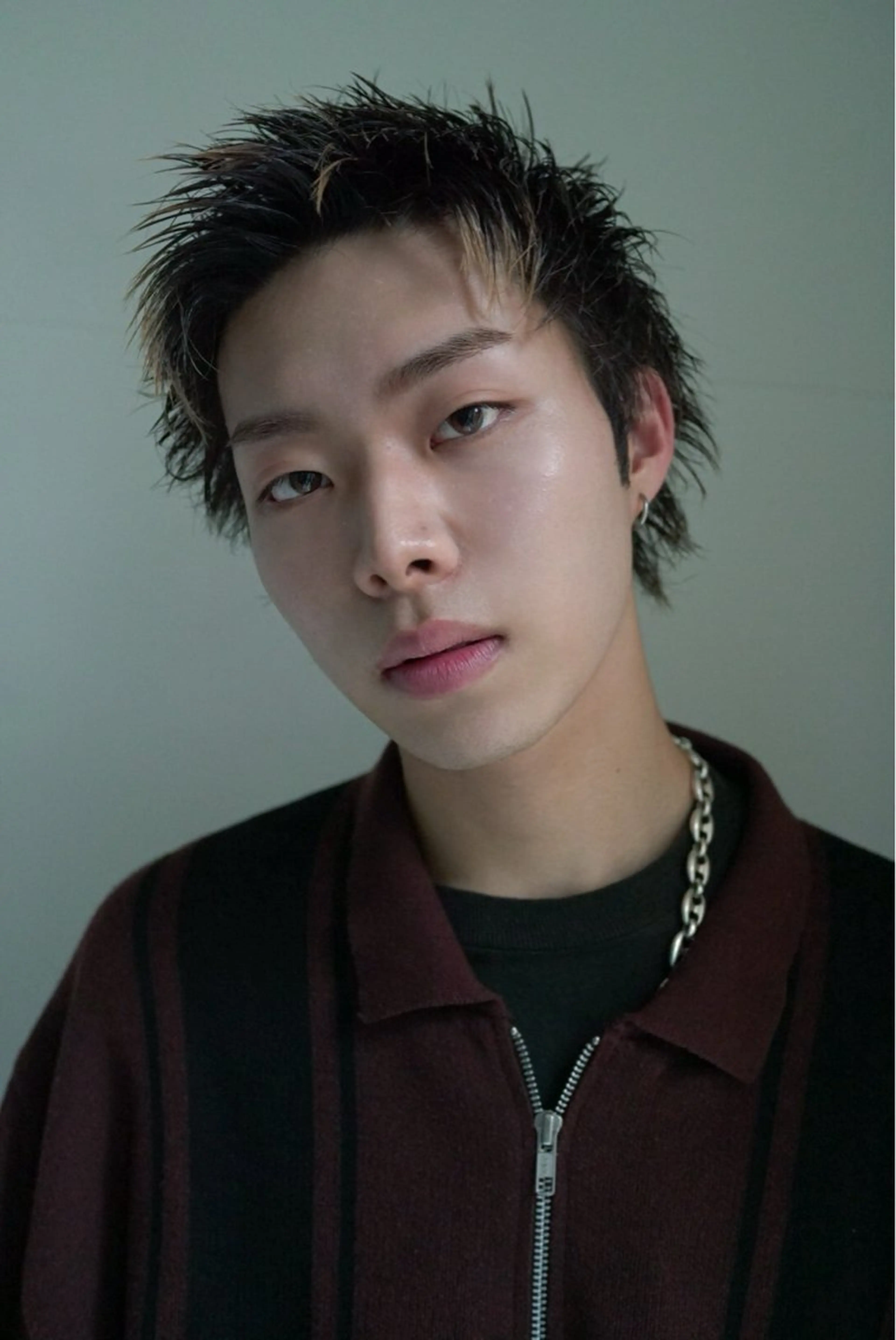 カラー 🩶米澤 美月🩶のヘアスタイル