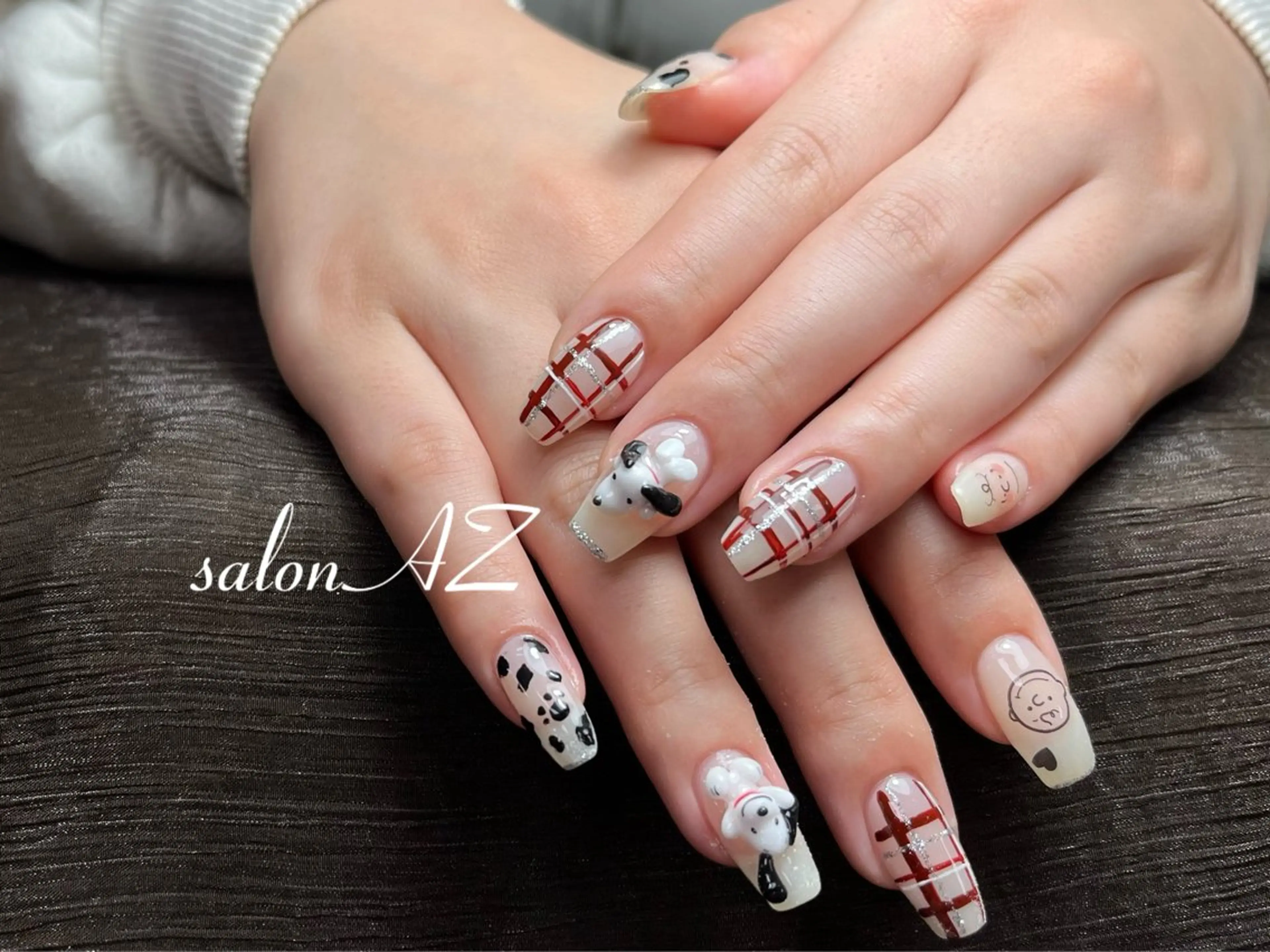 ネイル ハンドネイル salonAZ トップネイリストのネイルデザイン