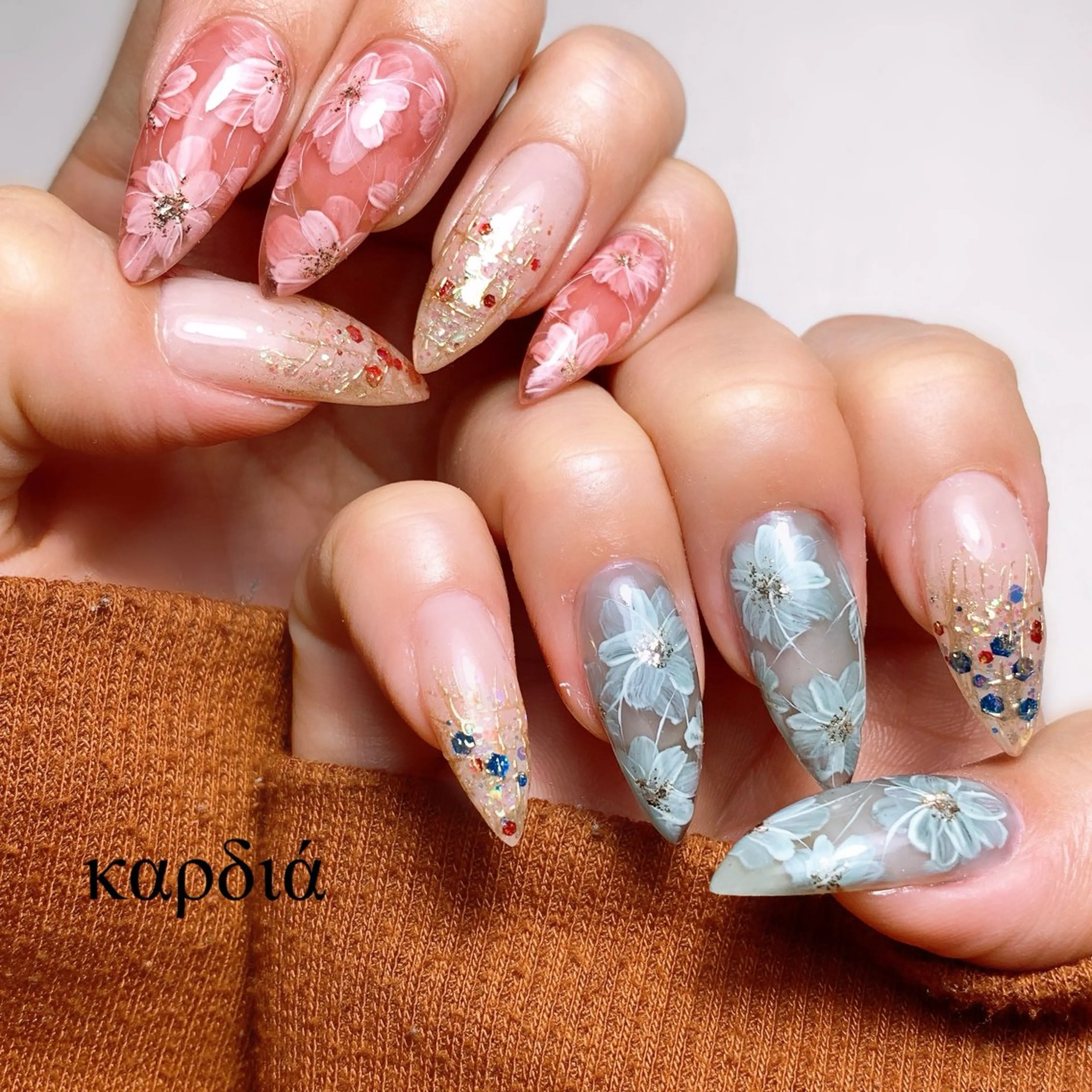 ネイル ハンドネイル καρδιά -ｶﾙﾃﾞｨｱ-のネイルデザイン