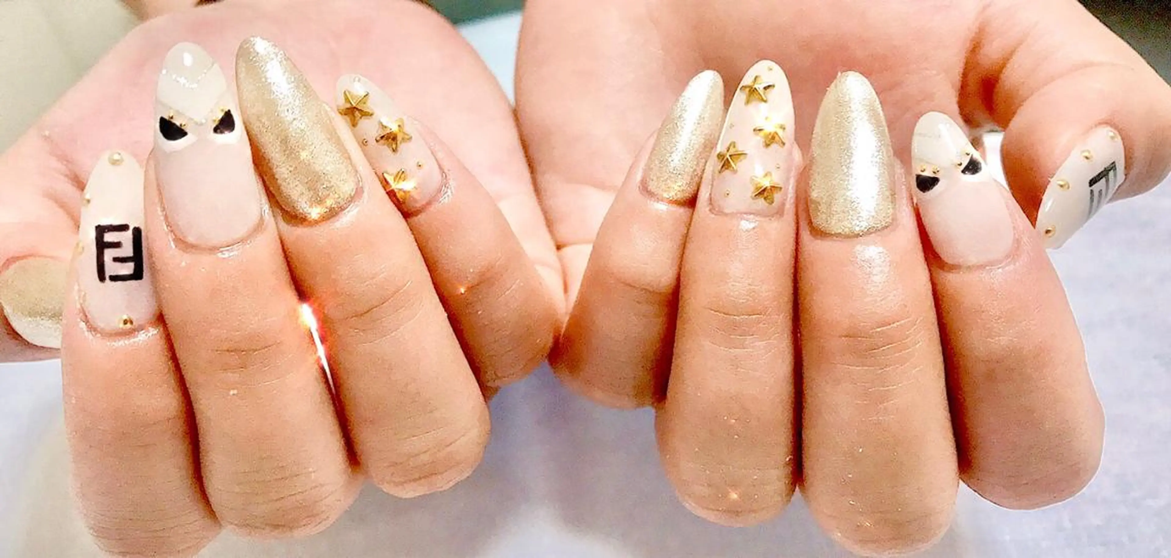 ネイル STELLA LILYのネイルデザイン