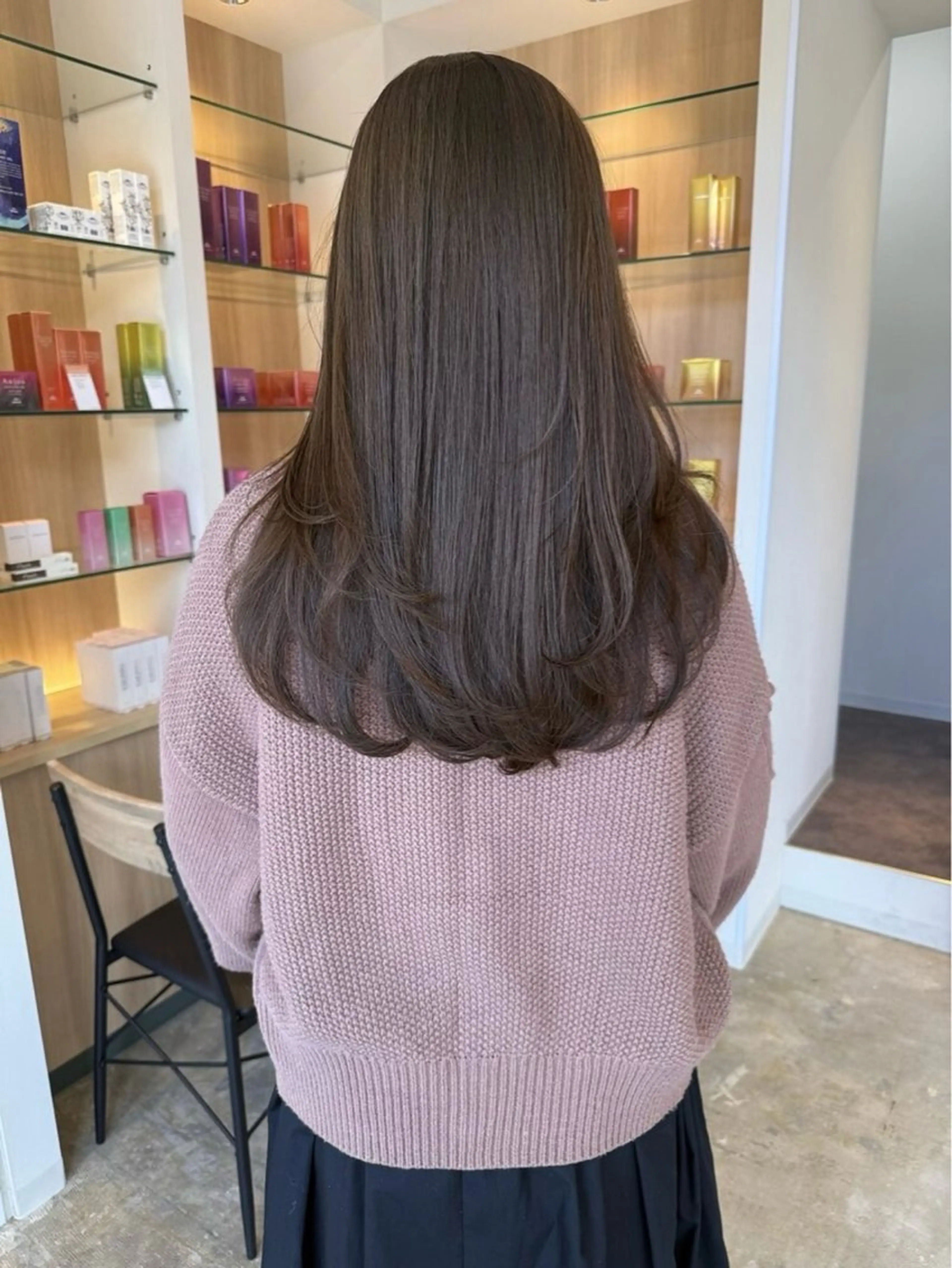 ロング カラー 井崎 史帆のヘアスタイル