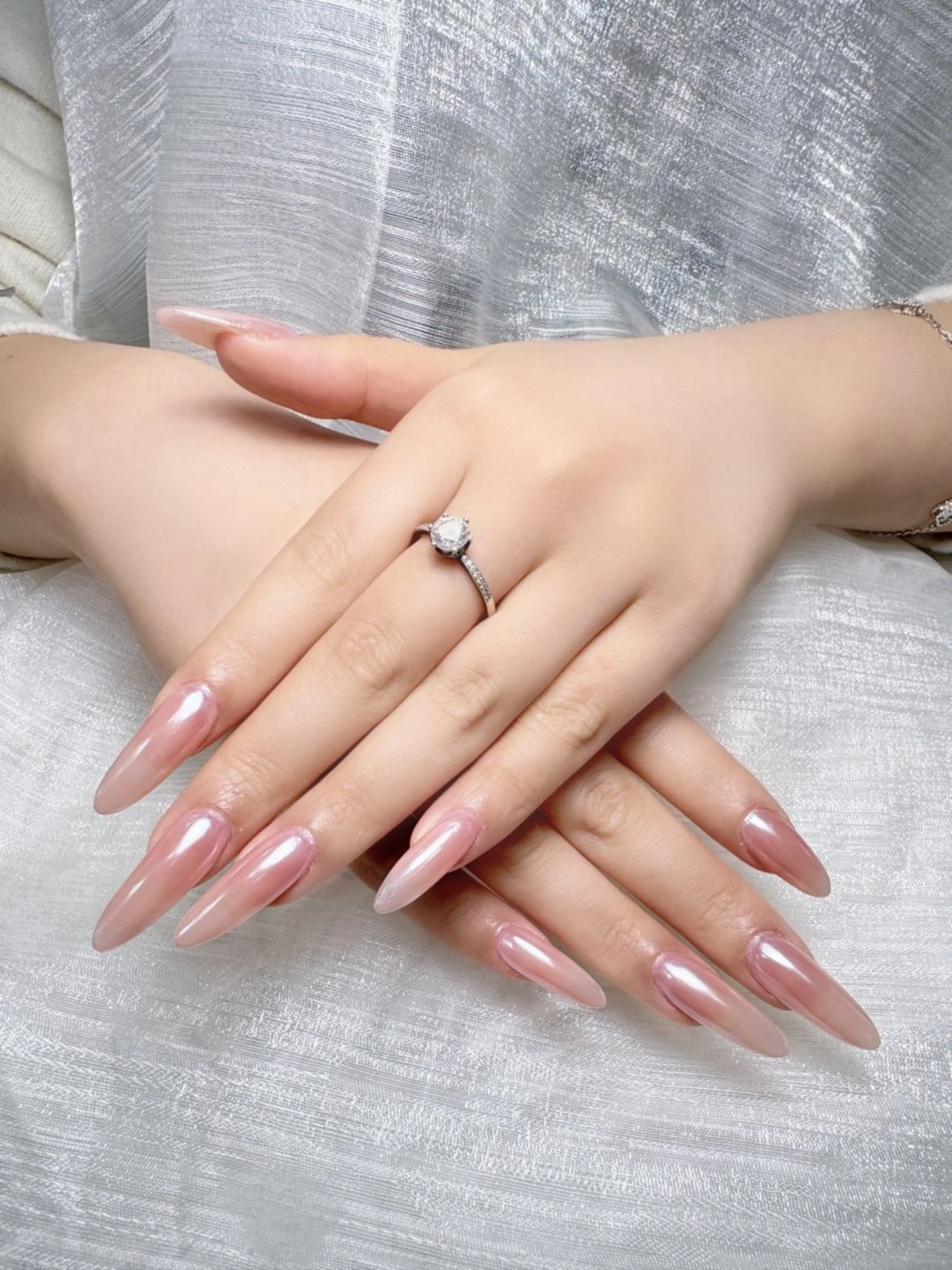 ネイル ハンドネイル AMI NAIL 池袋所属・キム ハンのネイルデザイン