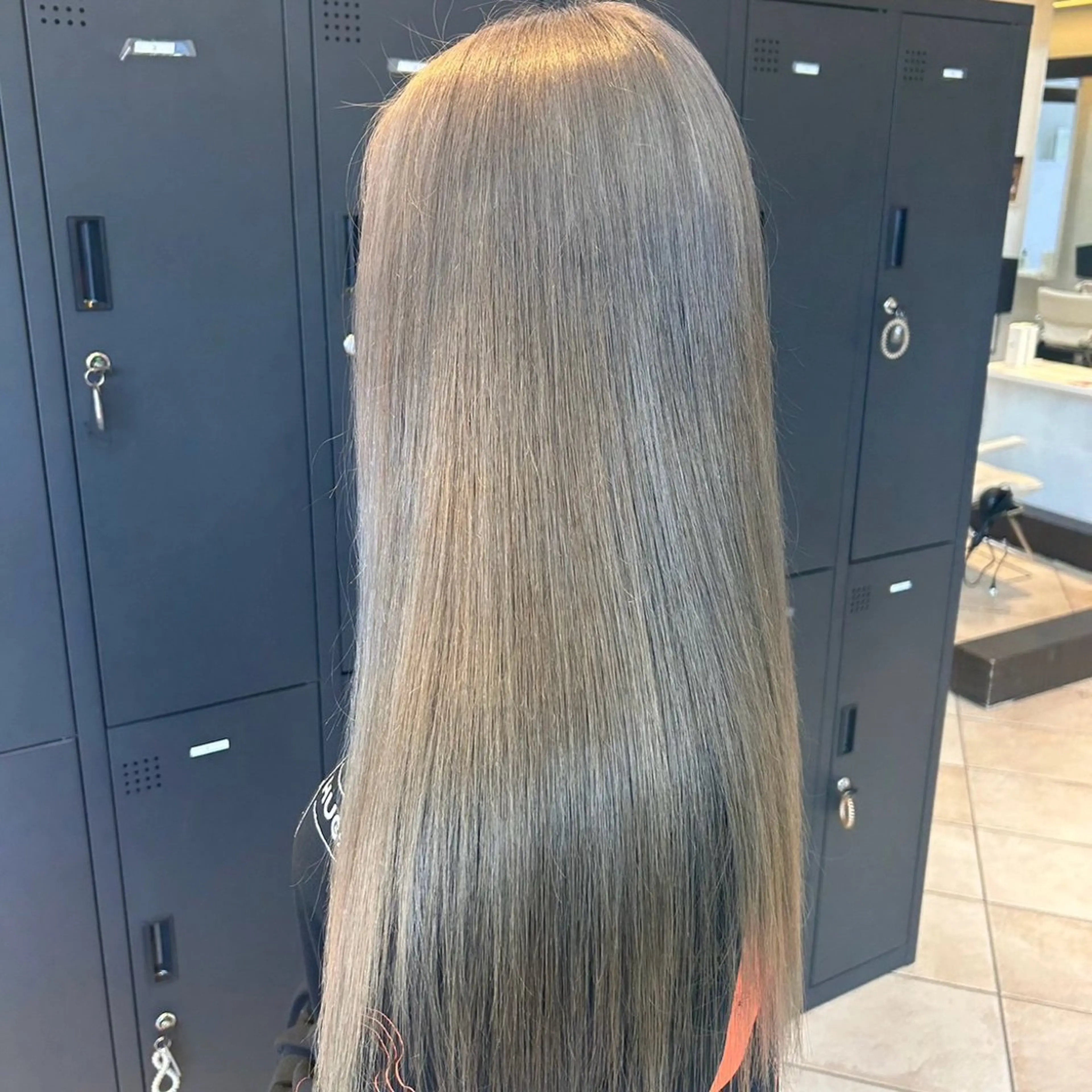 ロング 🤍透明感カラー特化 清水星花🤍のヘアスタイル