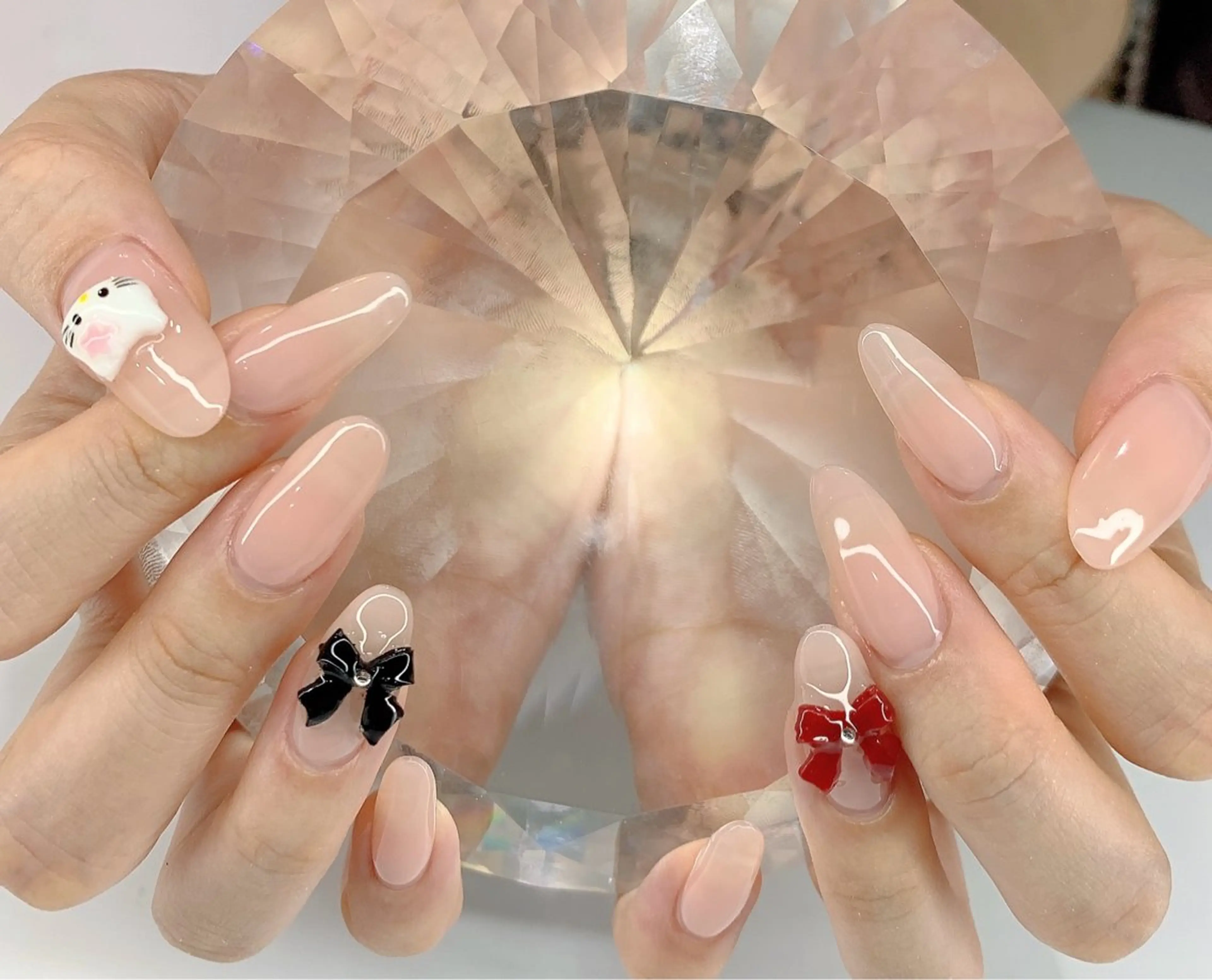 ネイル LoaChaton kaeのネイルデザイン