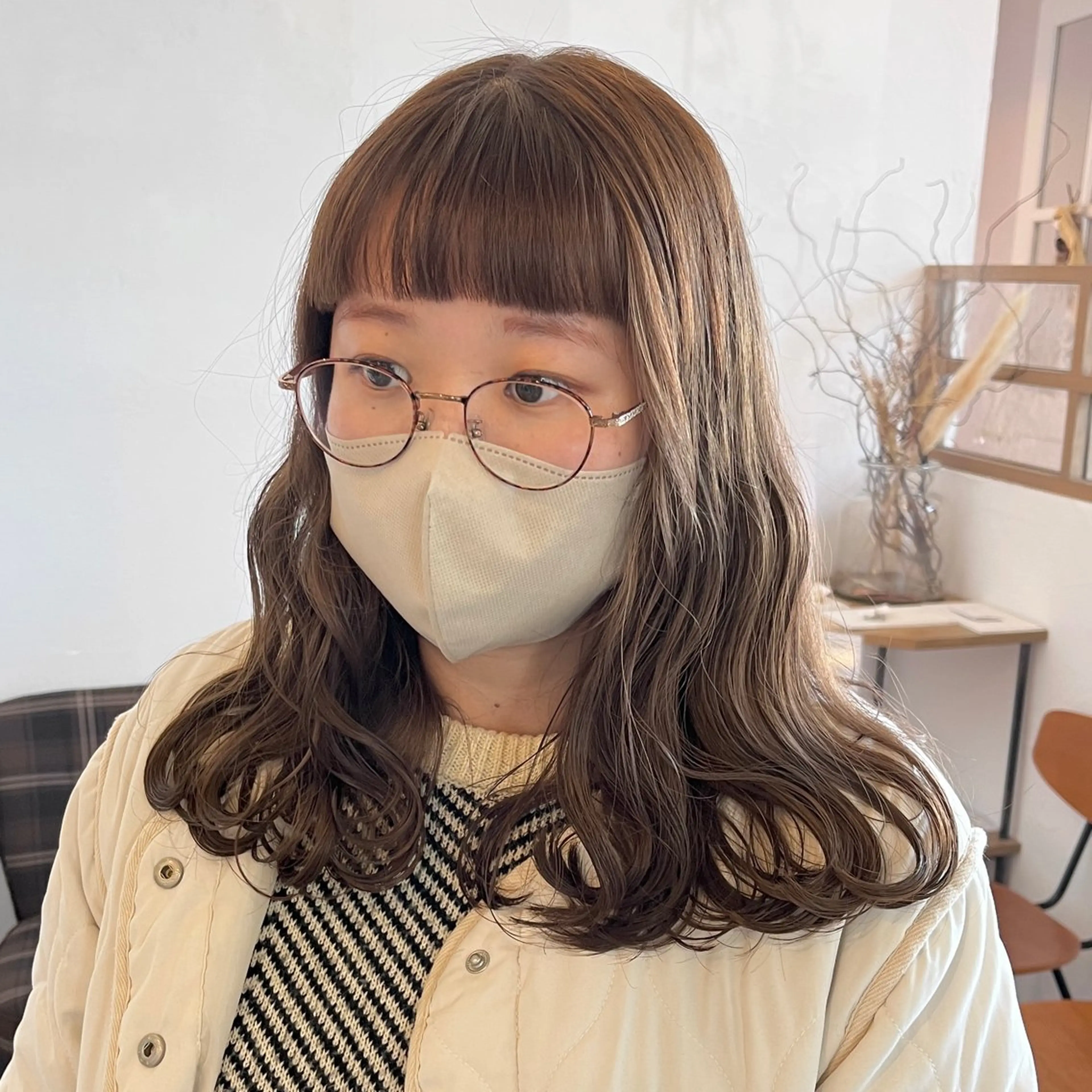 セミロング カラー ブリーチ ブラウンカラー 透明感カラー 伊藤ゆかり/髪質改善 /透明感カラーのヘアスタイル