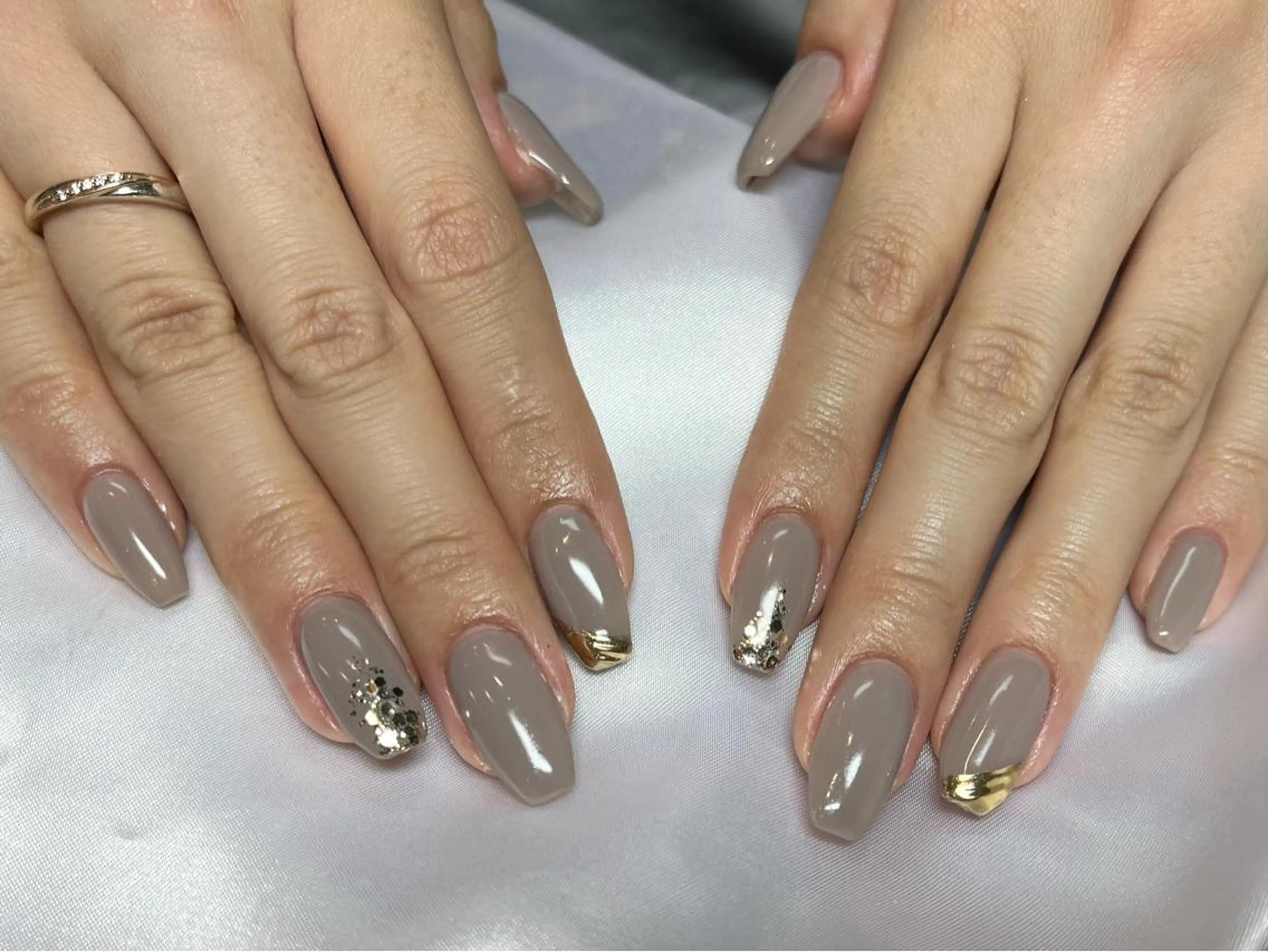 ミディアム 小林joieange 心斎橋店のネイルデザイン