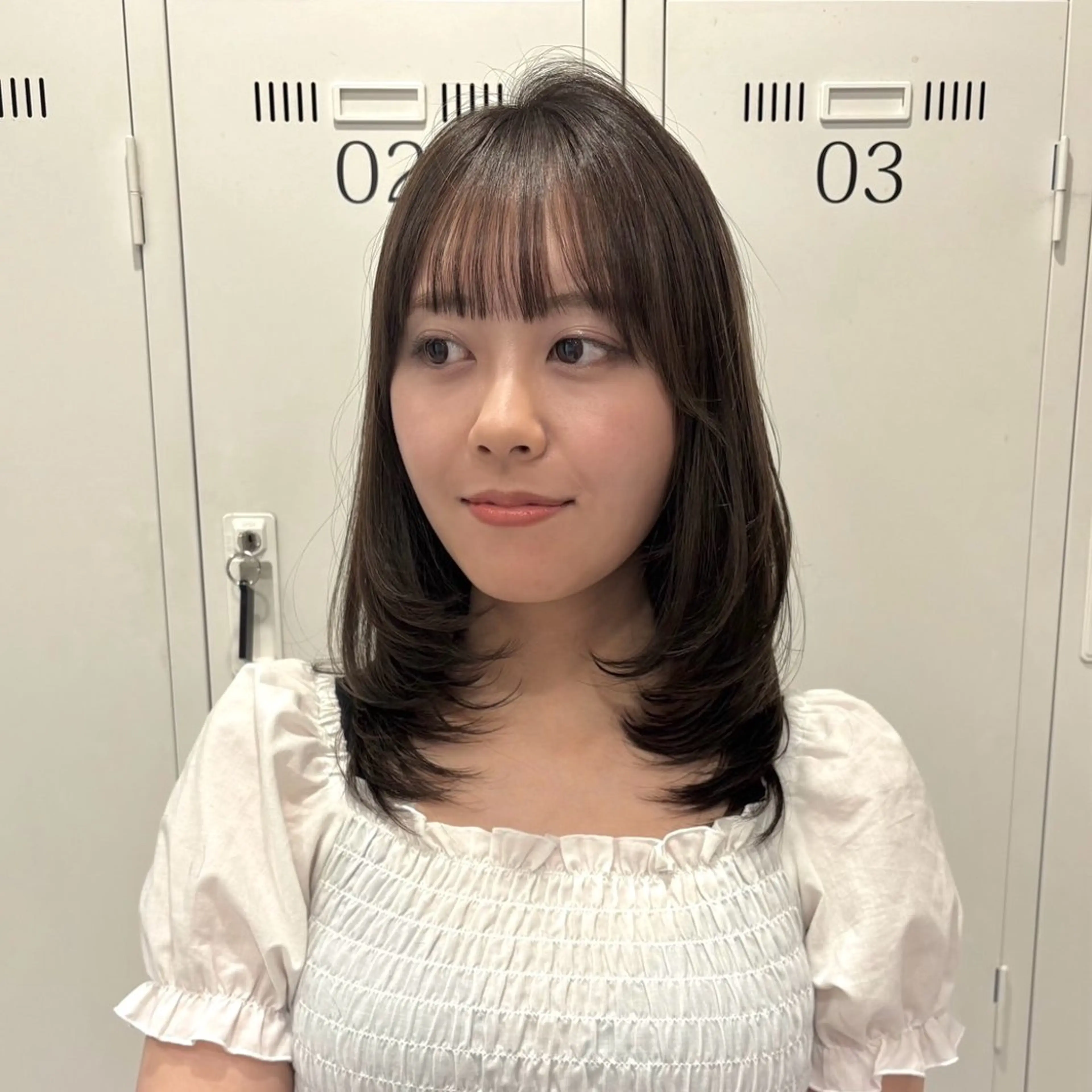 ミディアム カット ヘアカラー トリートメント rena /仙台/艶 カラー/レイヤーのヘアスタイル