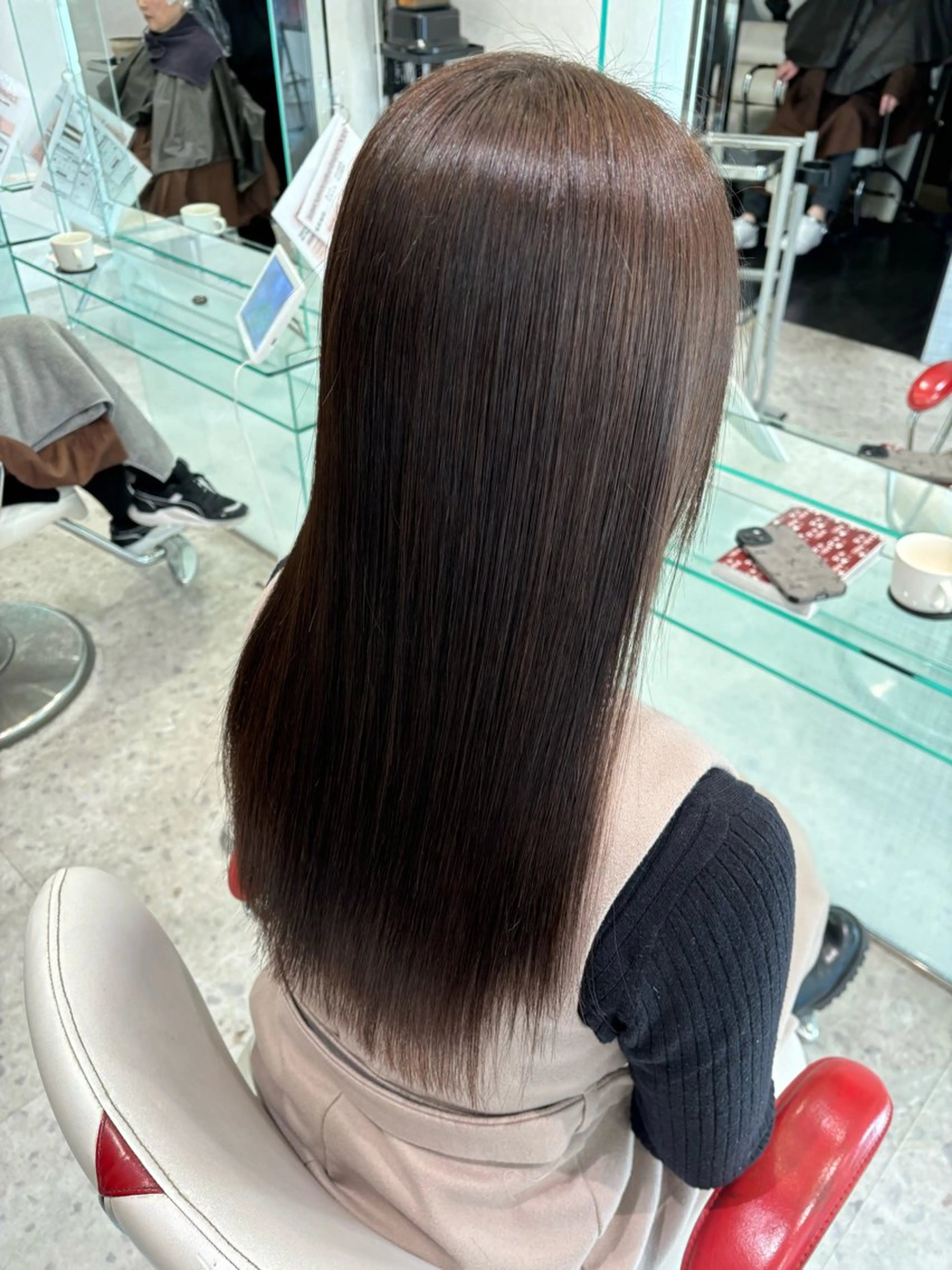 ロング カラー ヘアカラー トリートメント 山田 梨央のヘアスタイル