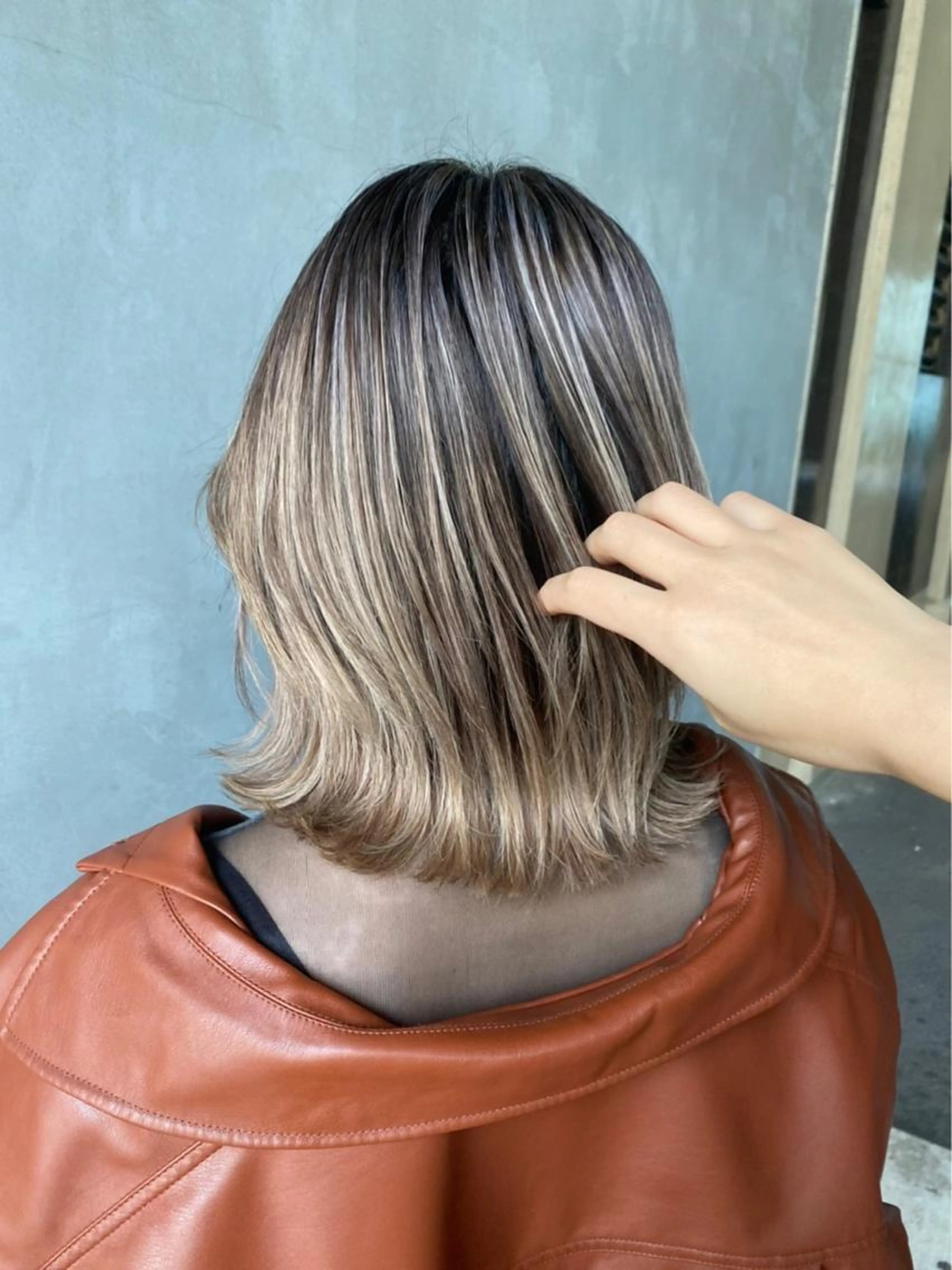 ハイライト＋カラー＋トリートメント＋カット（カットはどちらでも○）の写真