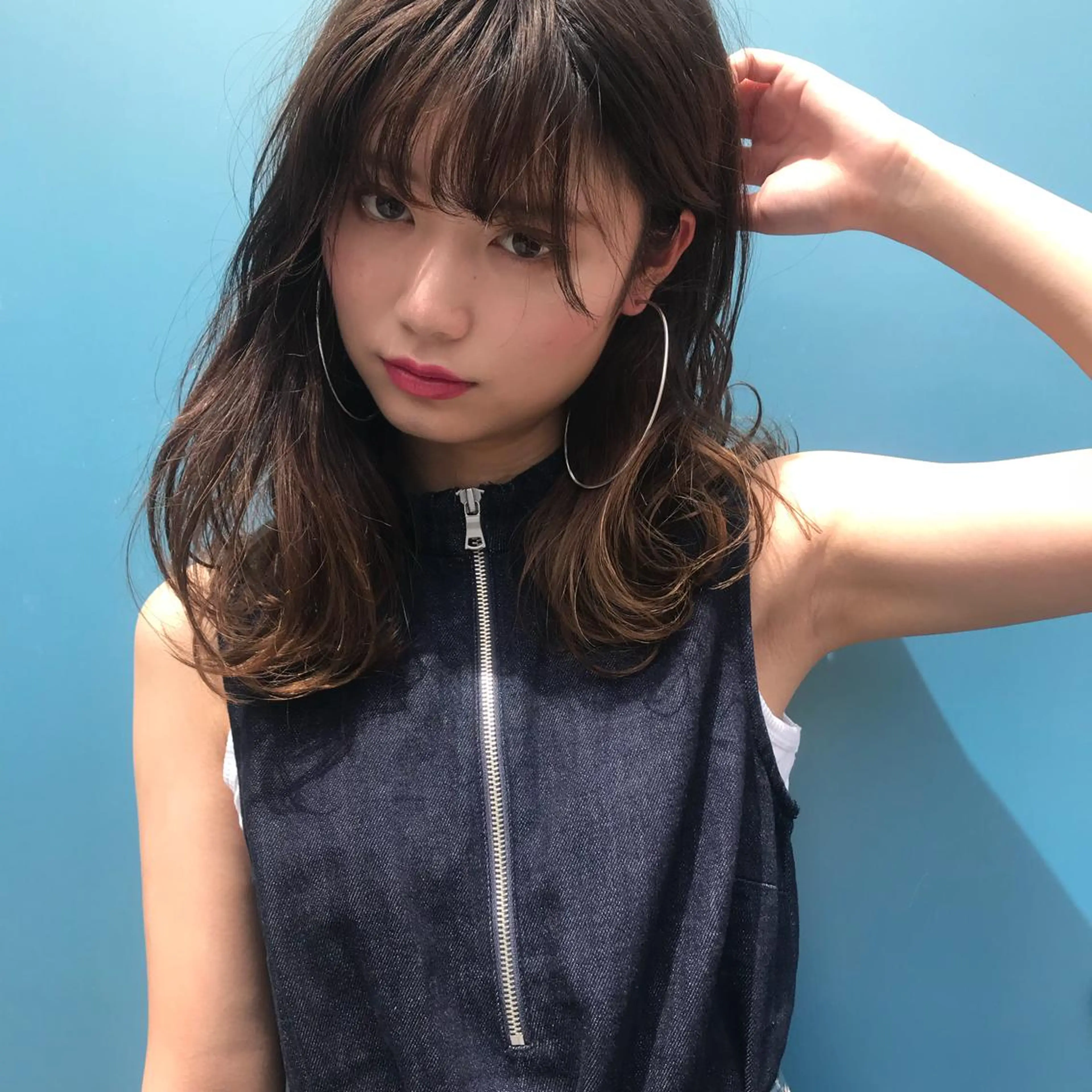 セミロング 柔らかブラウン/顔周 りレイヤー♡ユウシのヘアスタイル