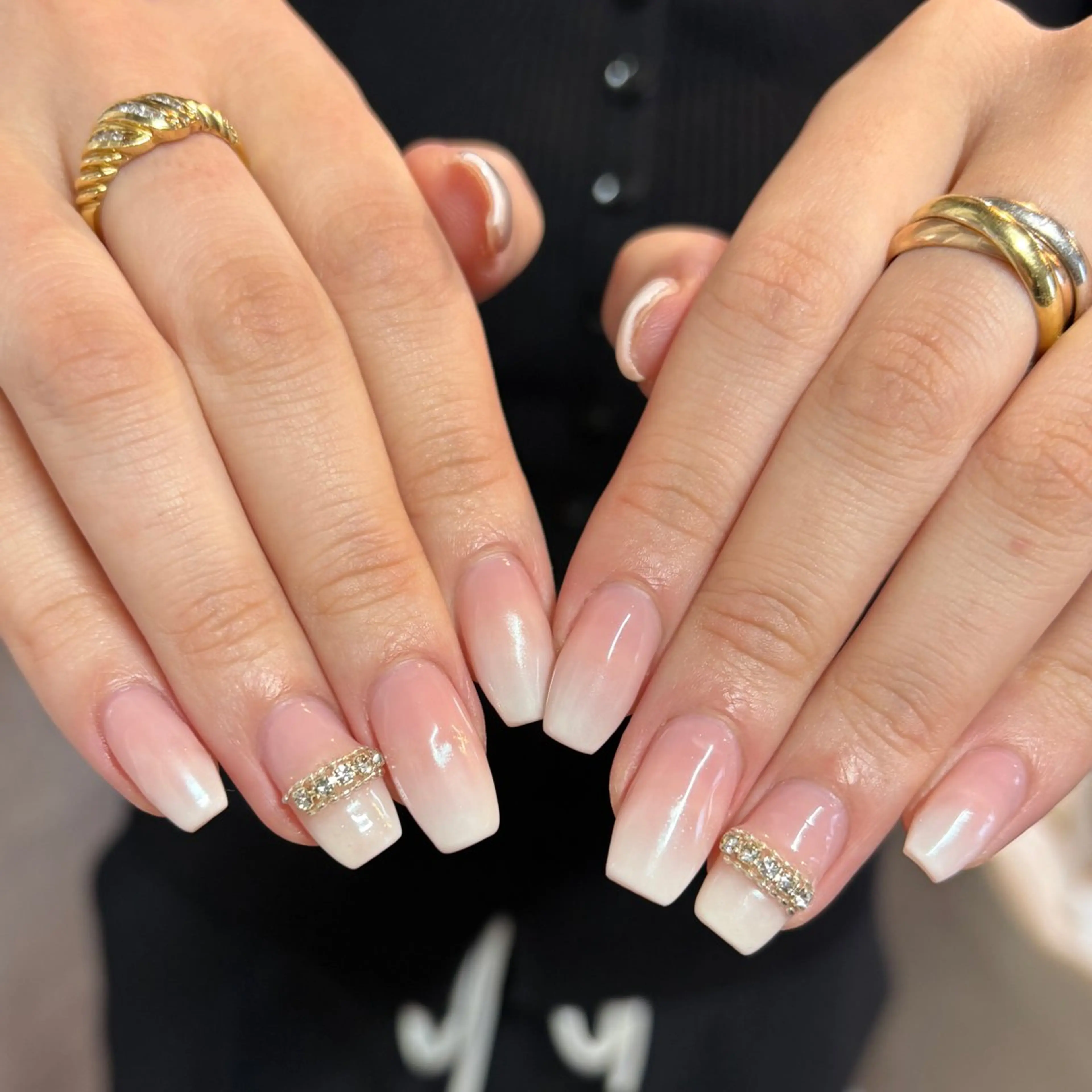 ネイル ハンドネイル Renatus🤍 MISUZUのネイルデザイン