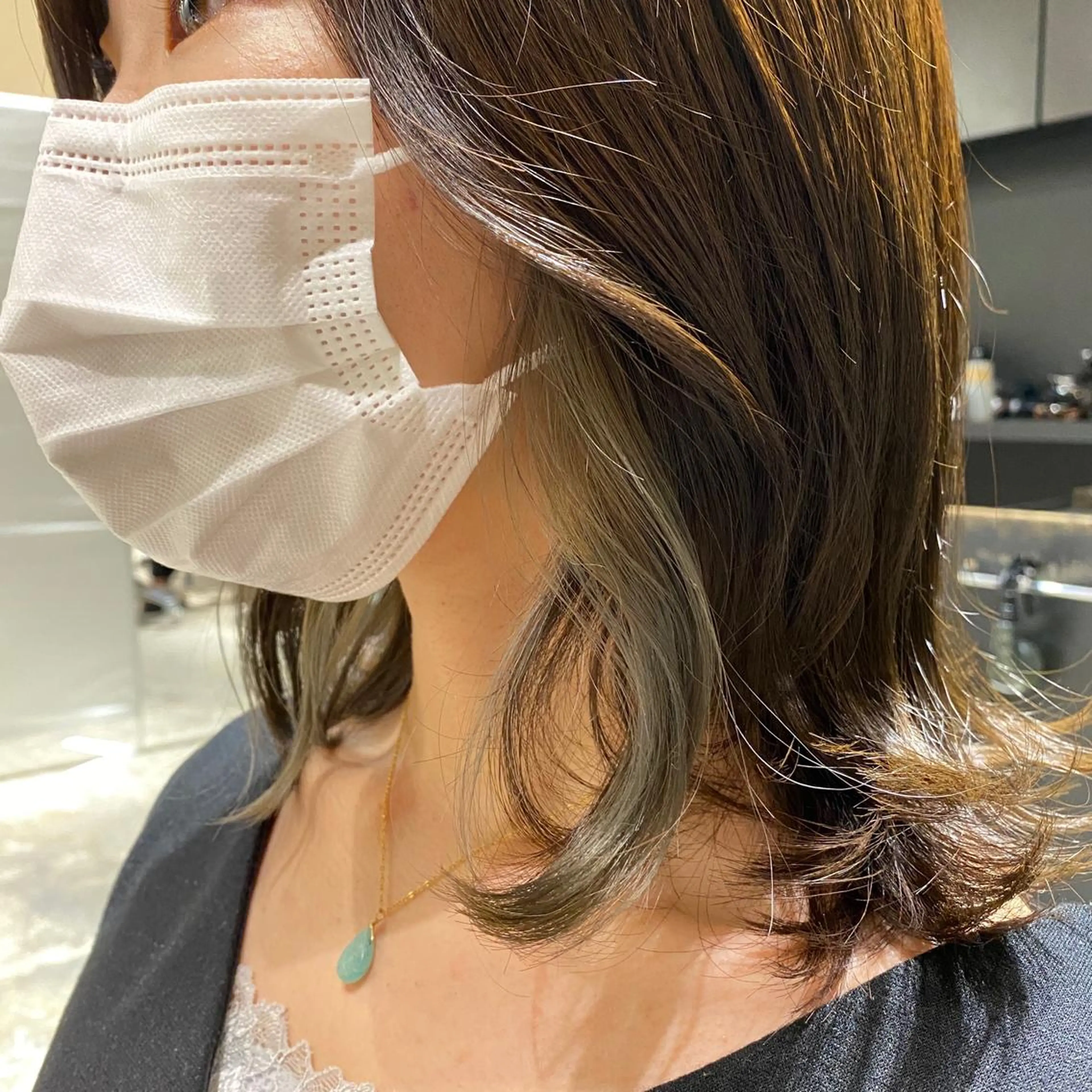 ミディアム カラー ヘアアレンジ グレージュ インナーカラー Je suis heureuse Tres所属・早朝セット☀️ レイヤー/Momoのヘアスタイル