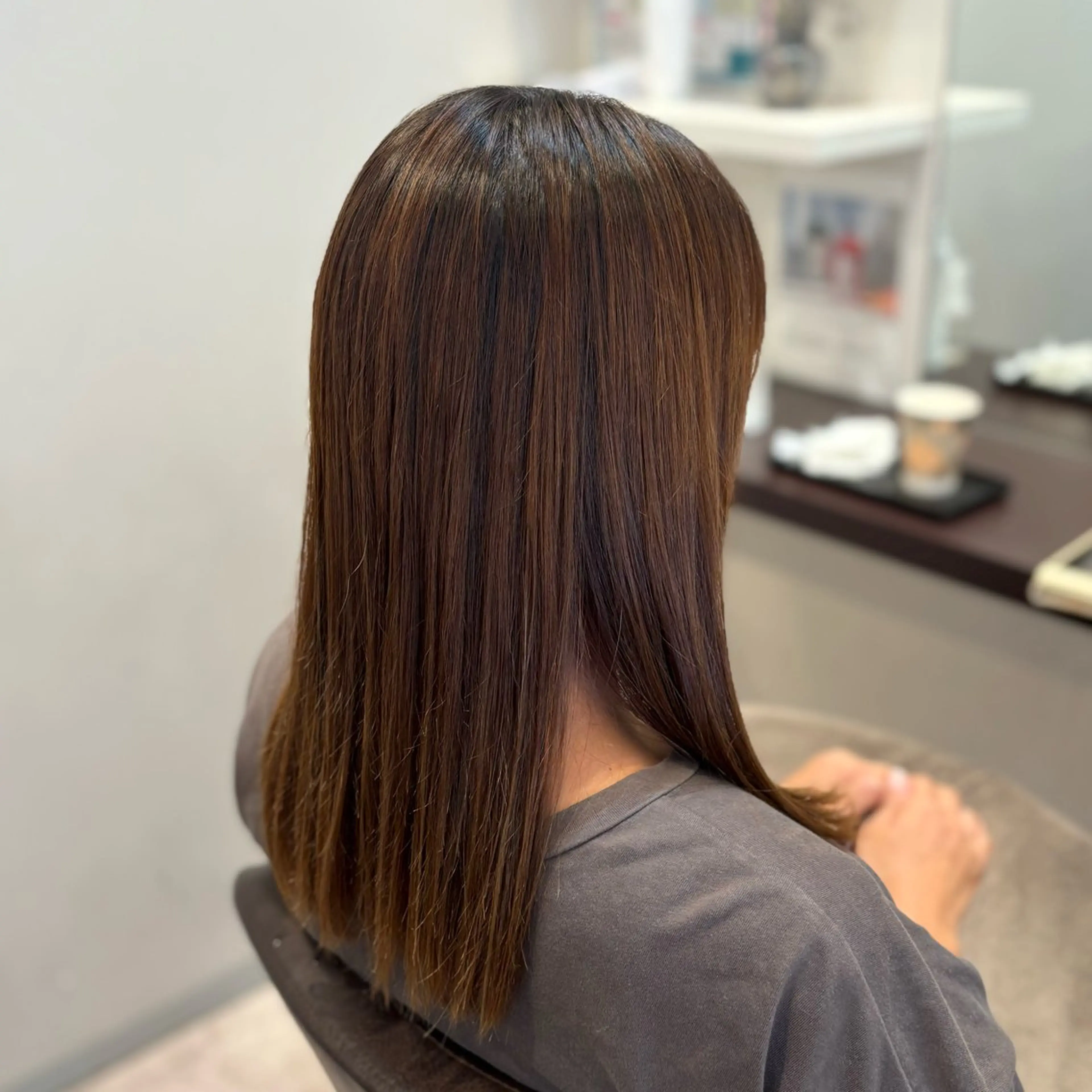 ロング ハイライト 縮毛矯正 山下 ちひろのヘアスタイル