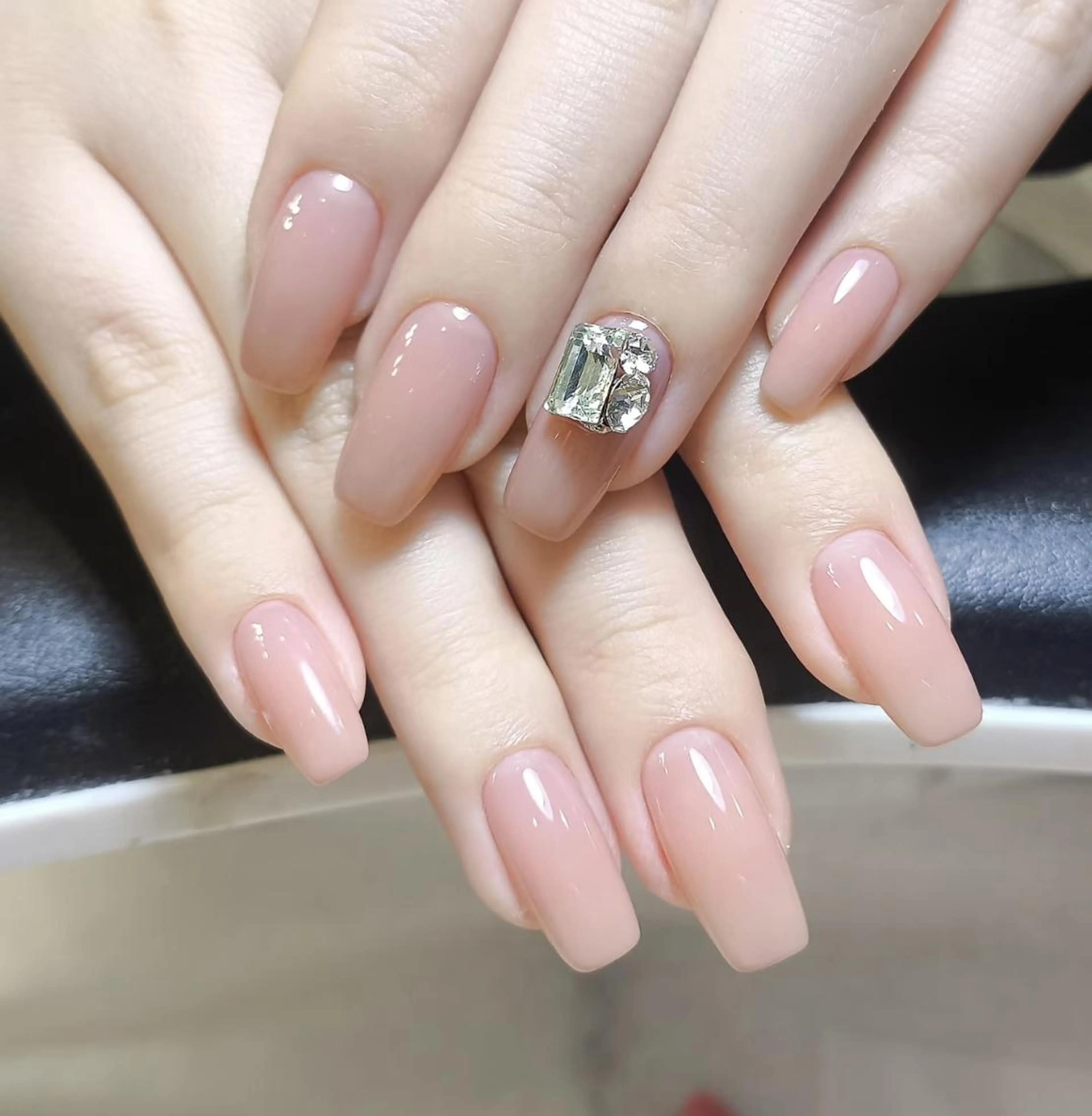ネイル ハンドネイル 🍑 momo_nailのネイルデザイン