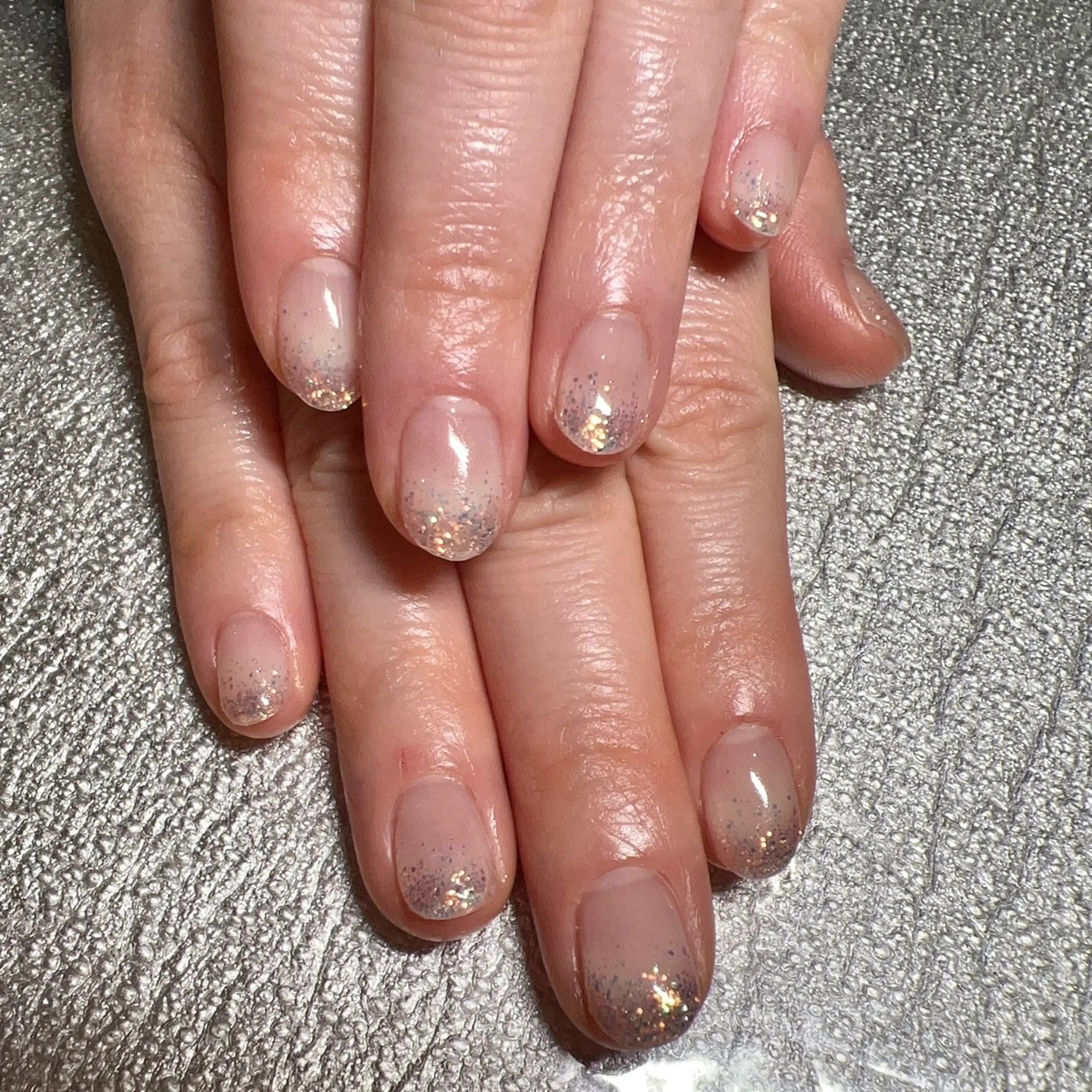 ネイル ラメ(グリッター) ラメグラデーション Total Beauty Salon CURE 津田沼店所属・イエティ .のネイルデザイン