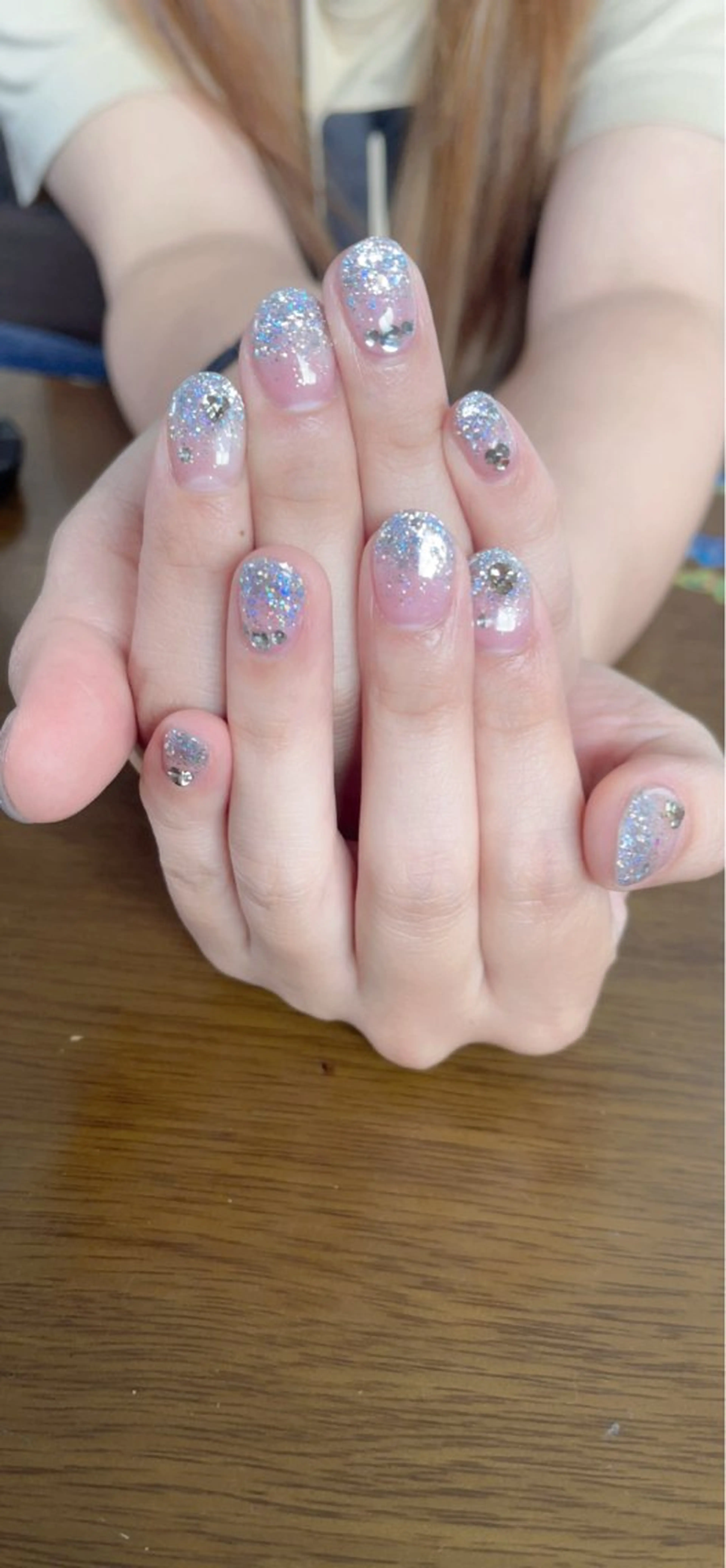 ネイル ラメ(グリッター) ラメグラデーション 鈴 木のネイルデザイン