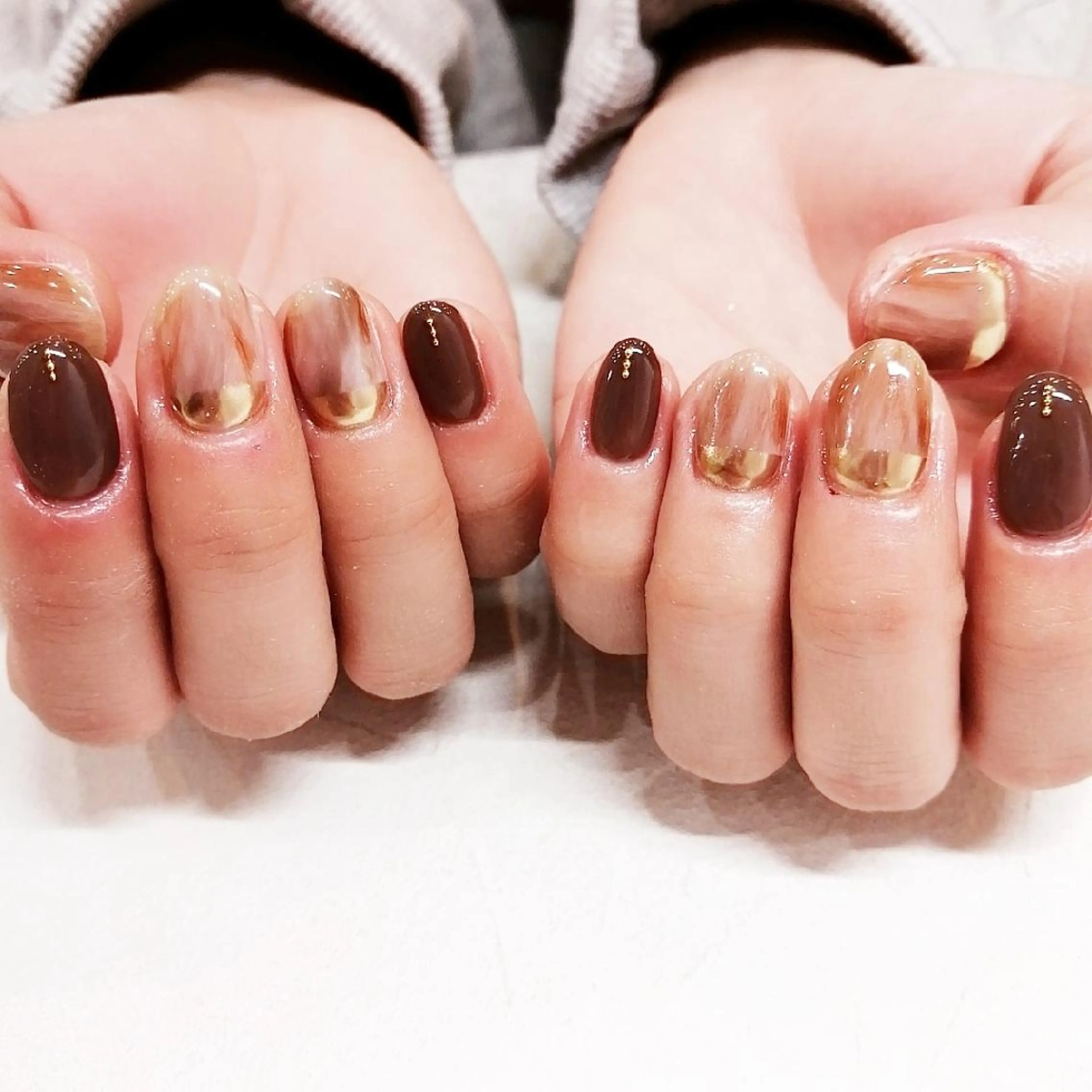 ネイル ニュアンスネイル I.プライベートネイルサロン所属・I.プライベート ネイルサロンの眉毛・アイブロウイメージ