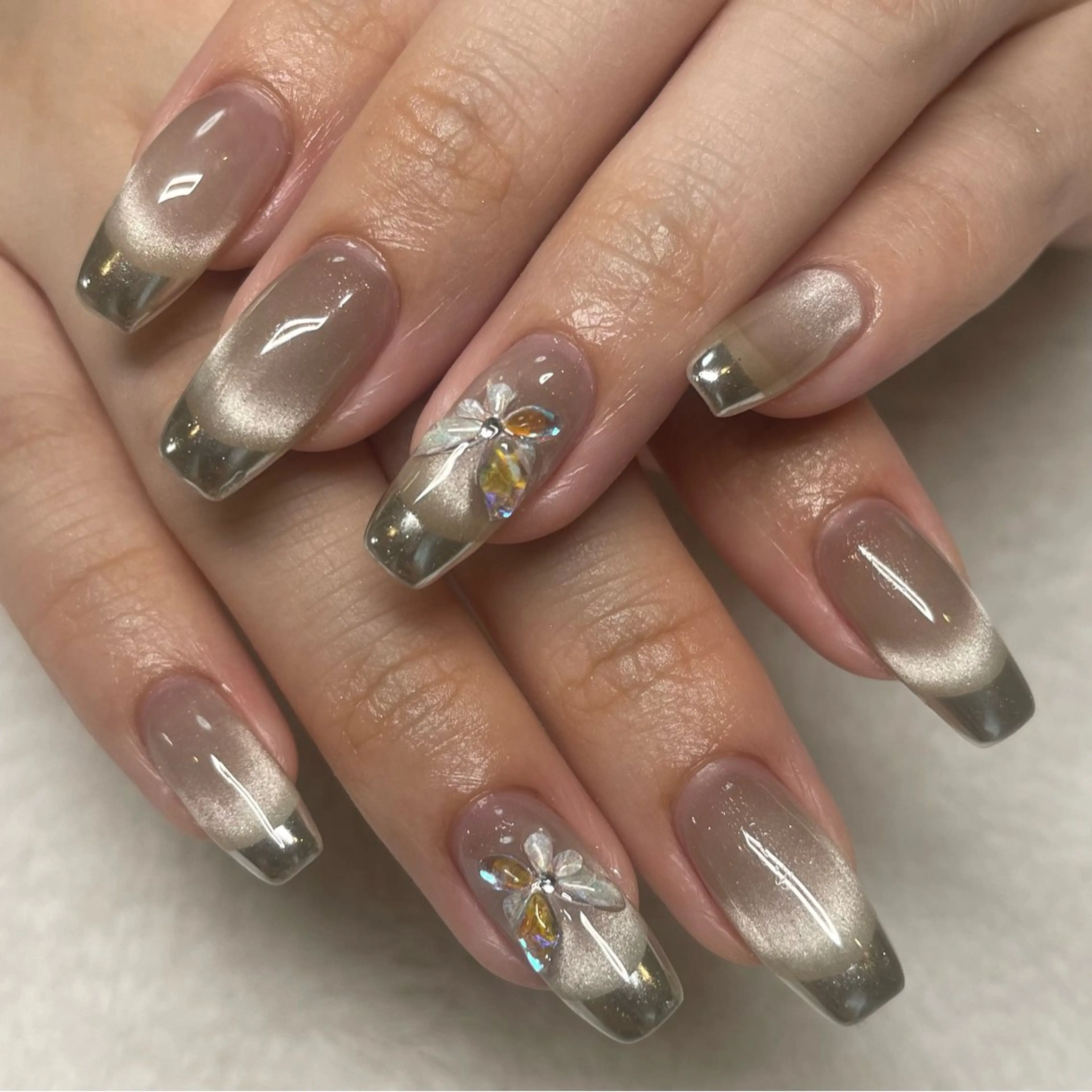 ネイル ChouChou NAIL SALON所属・サキ ChouChouのネイルデザイン