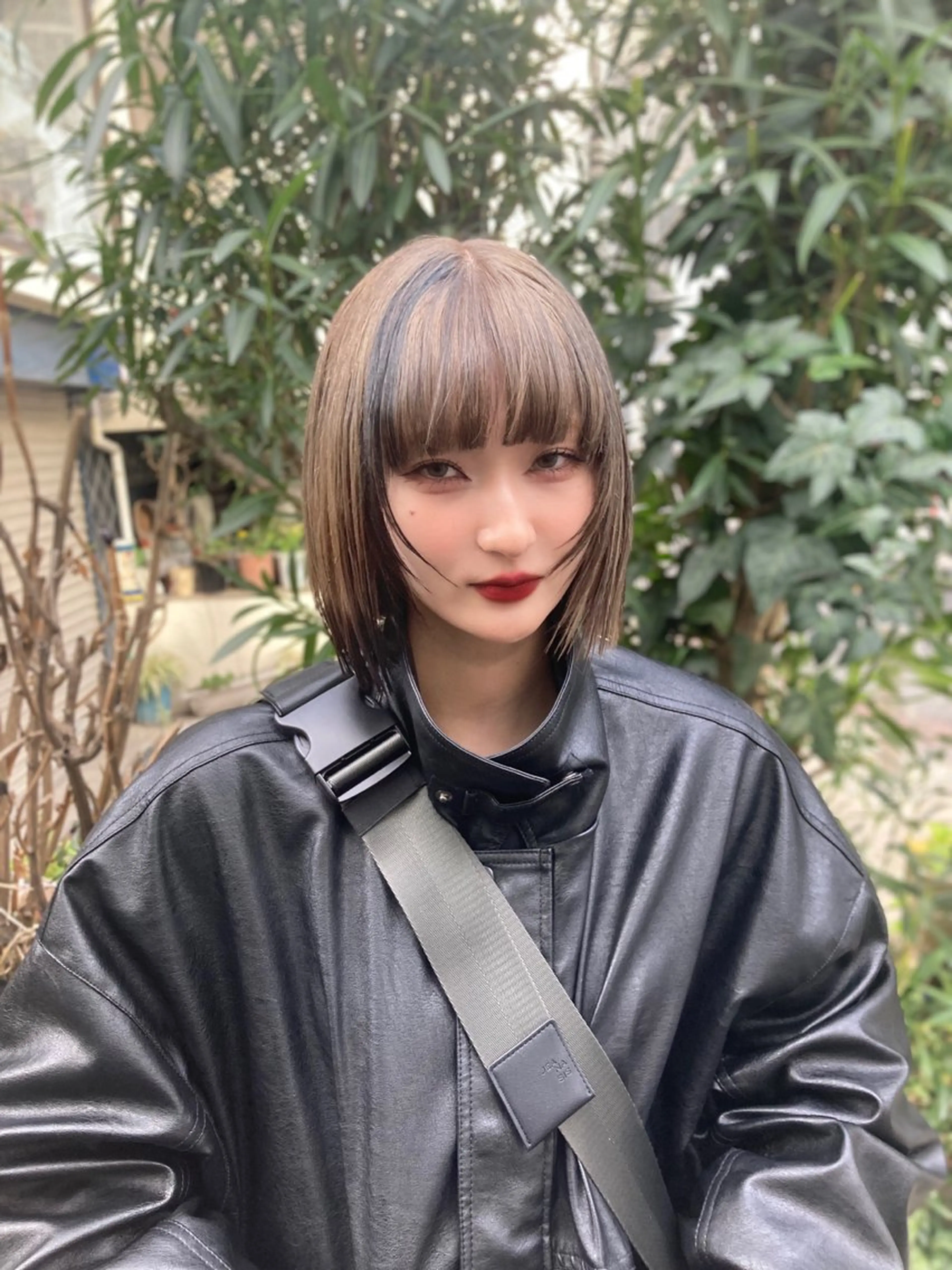 ミディアム カラー デザインカラー カット ヘアカラー トリートメント ウルフ/レイヤー エクステ/kokiのヘアスタイル