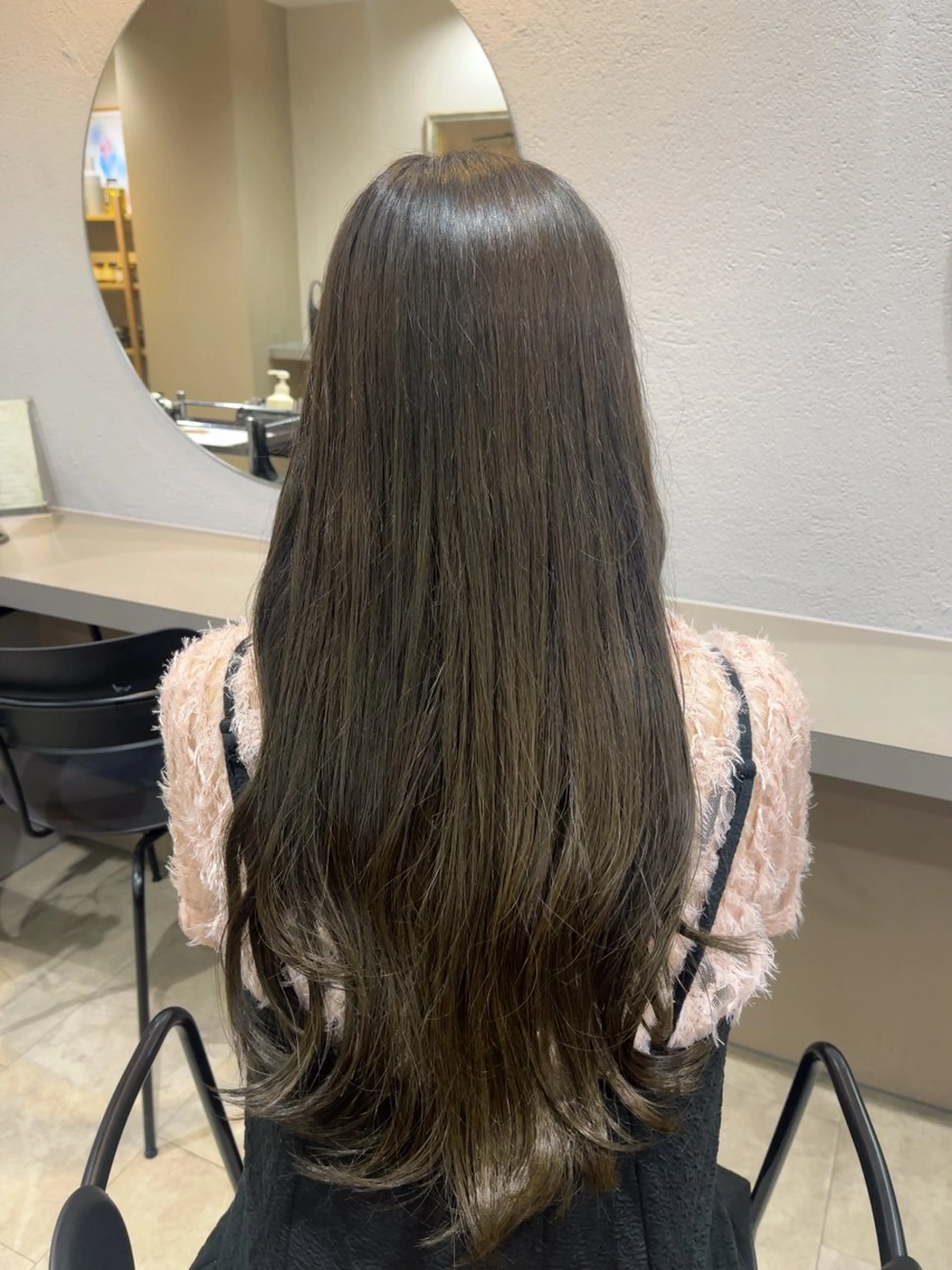 ロング カラー ベージュカラー オリーブベージュ Keina Nakaのヘアスタイル