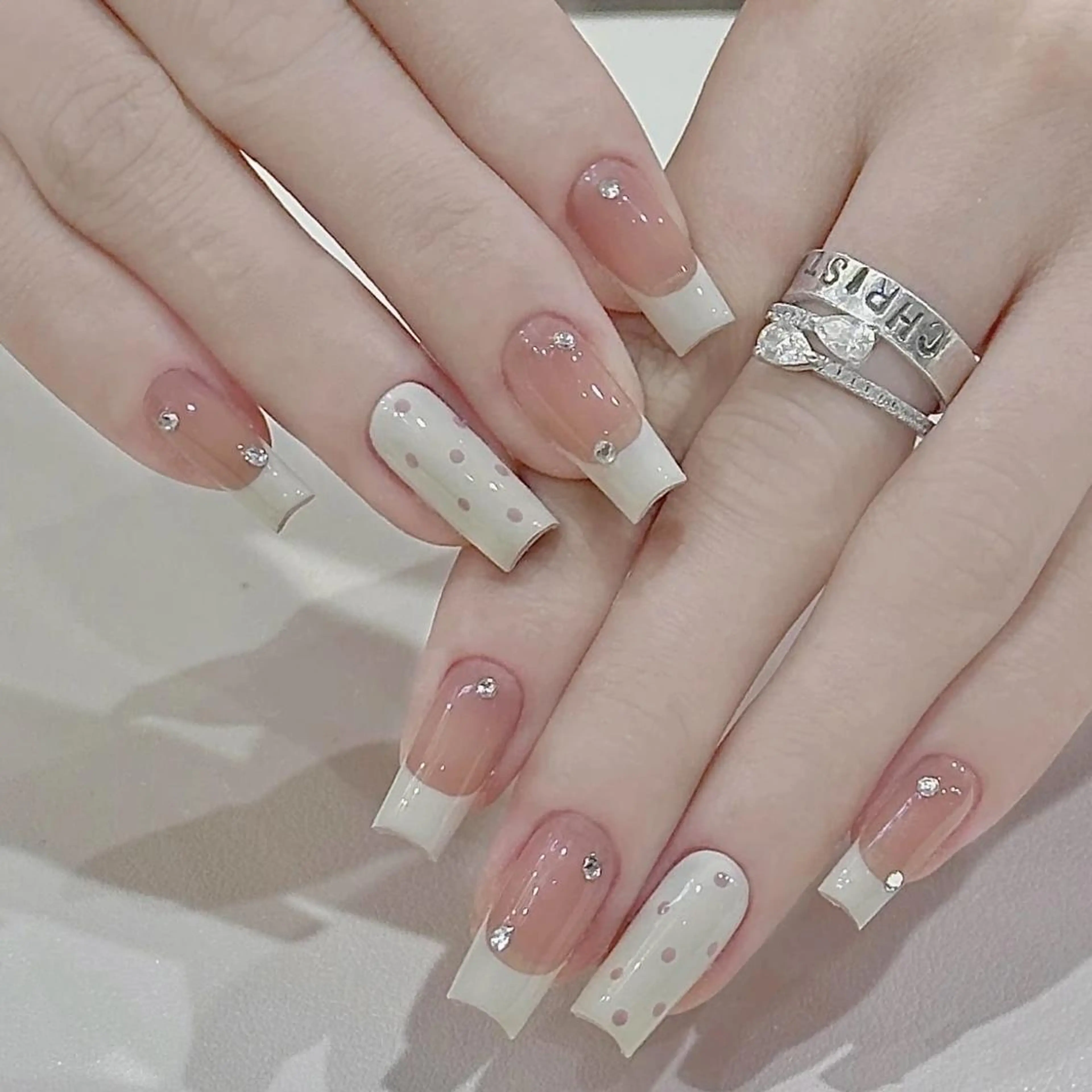 ネイル Mi Oのネイルデザイン