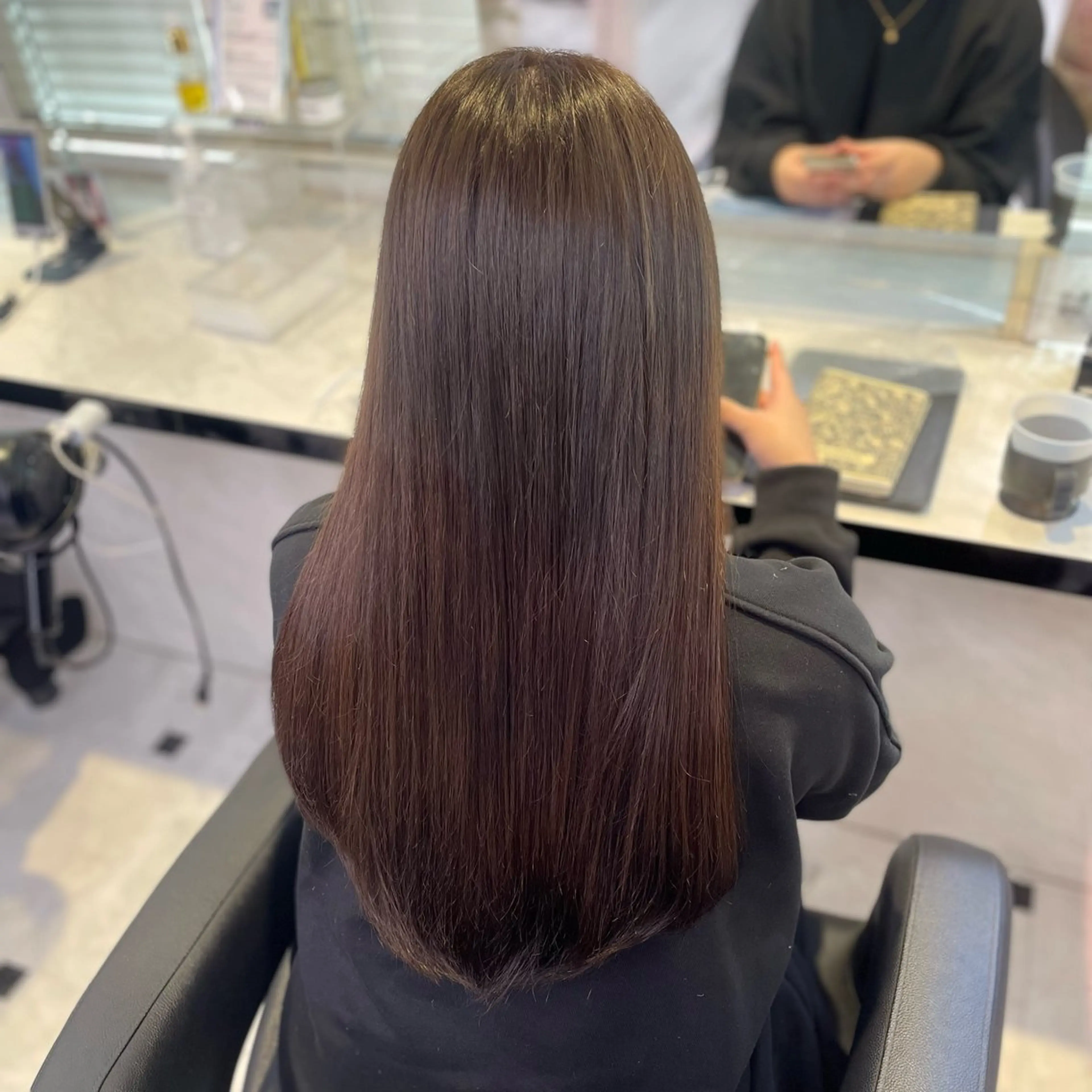 ミディアム カット ヘアカラー うる艶トレンドヘア 🕊️上野BABYのヘアスタイル